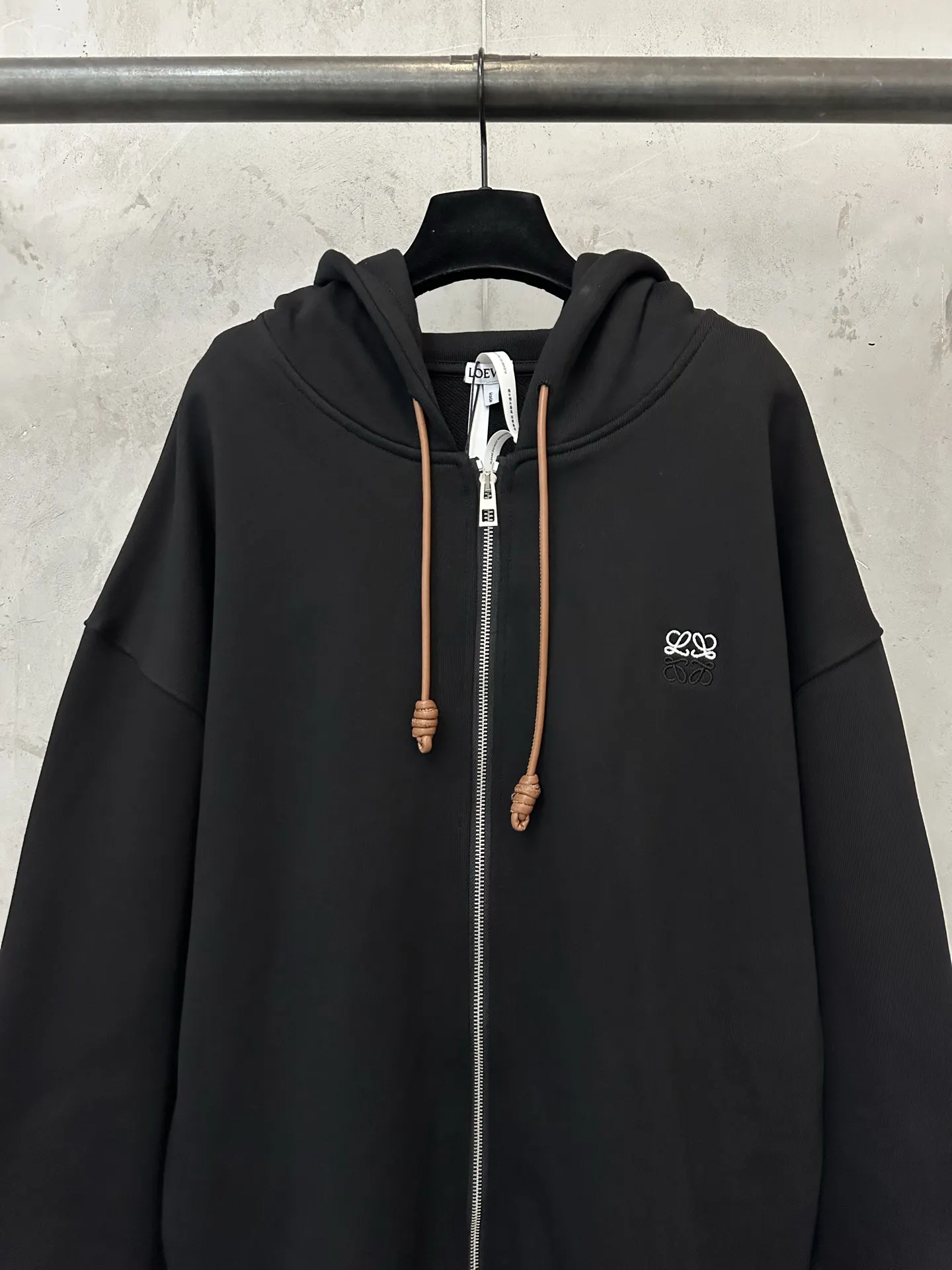 Anagram Embroidered Zip-Up Hoodie with Leather Drawstrings D33523577 — view 3