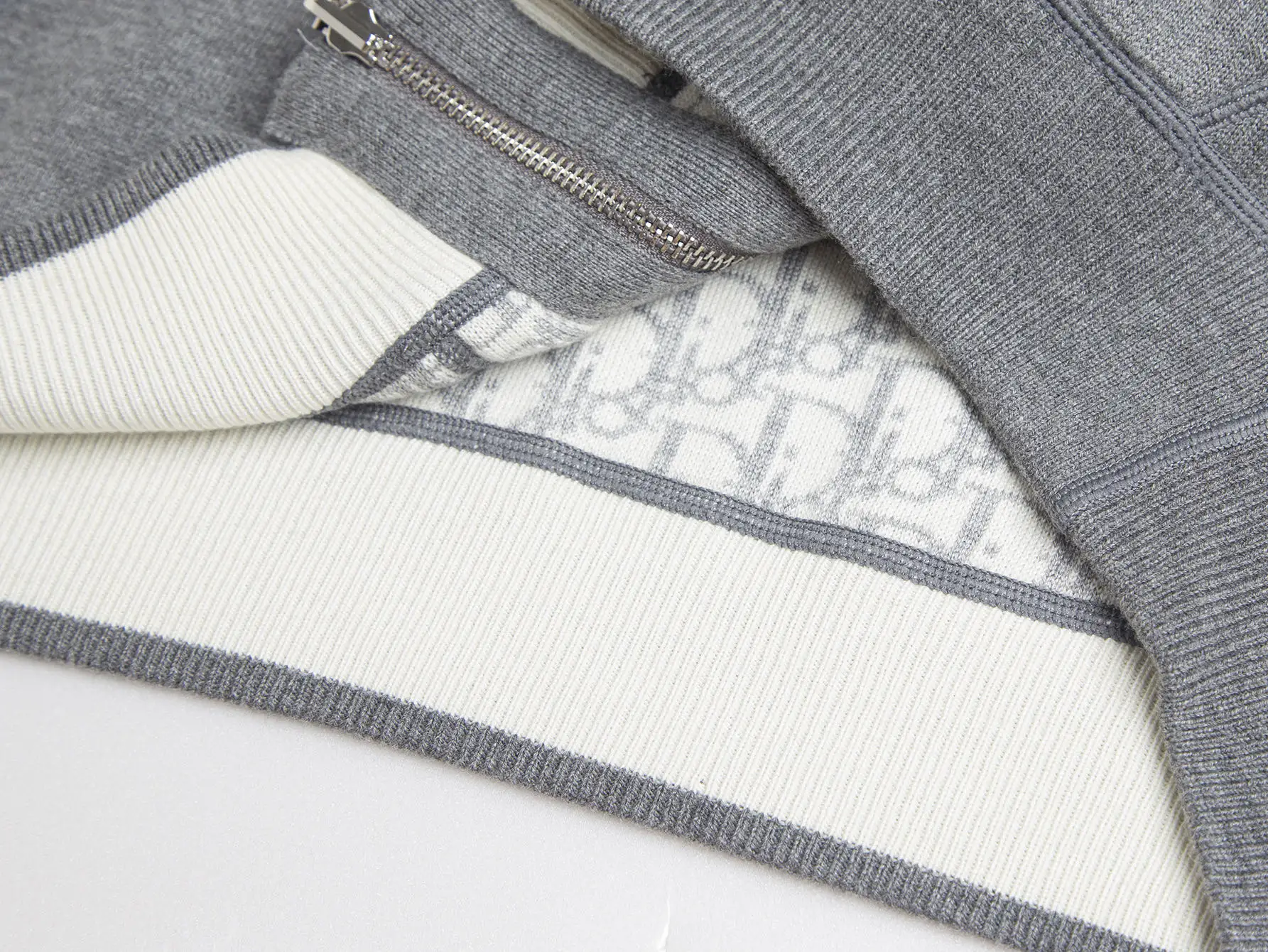 Reversible Oblique Cashmere-Blend Zip Hoodie D34016466 — view 12
