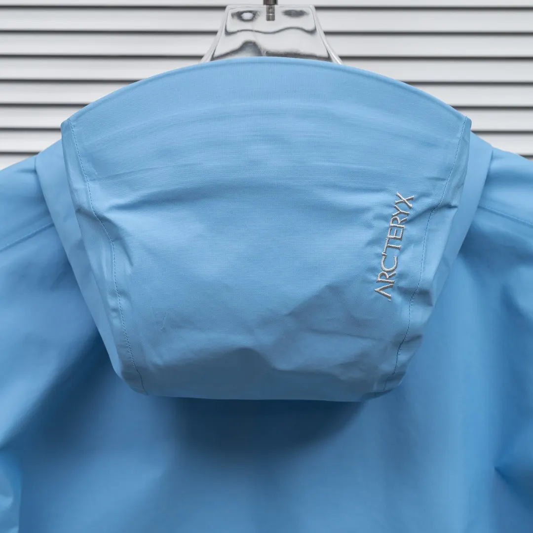 Beta SL GORE-TEX Shell Jacket D34024966 — view 15