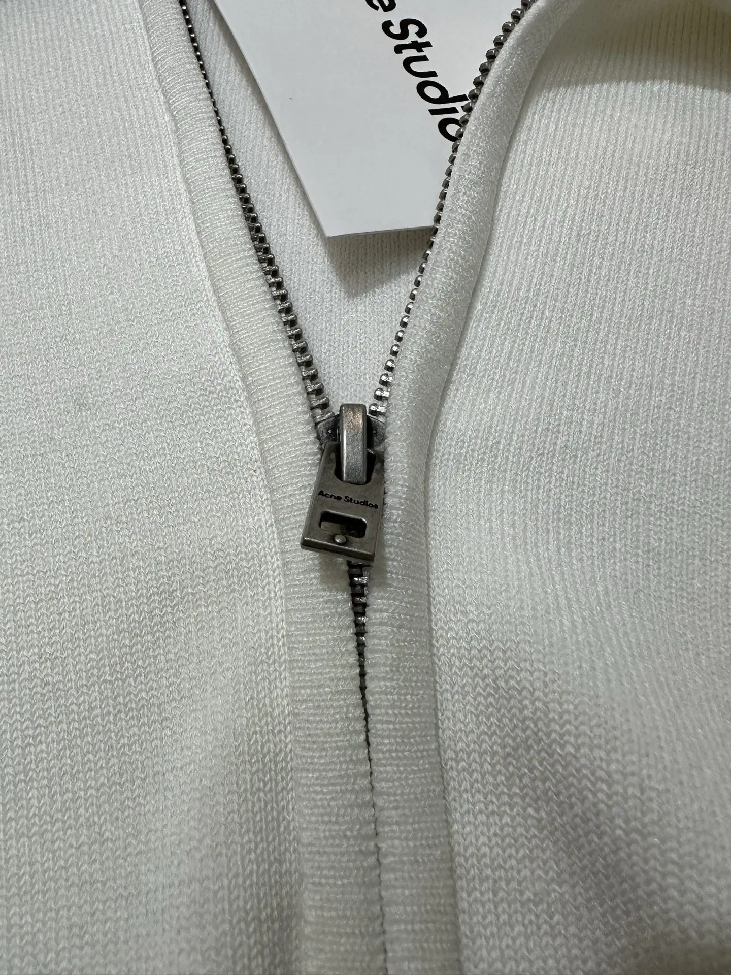 Logo-Embossed Zip-Up Knit Cardigan D35024446 — view 7
