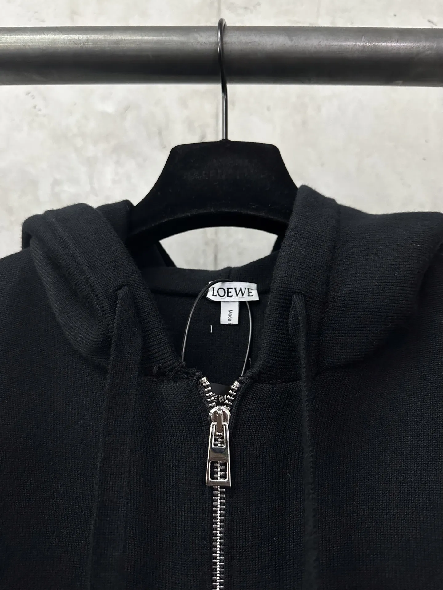 Logo-Embroidered Merino Wool Zip-Up Hoodie D35024386 — view 7