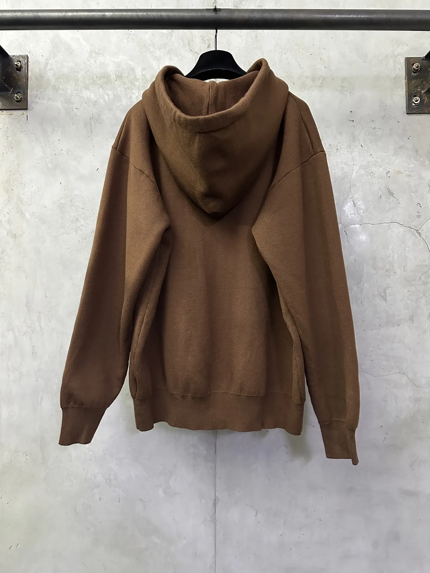 Leather-Patch Merino Wool Zip-Up Hoodie D35024436 — view 2