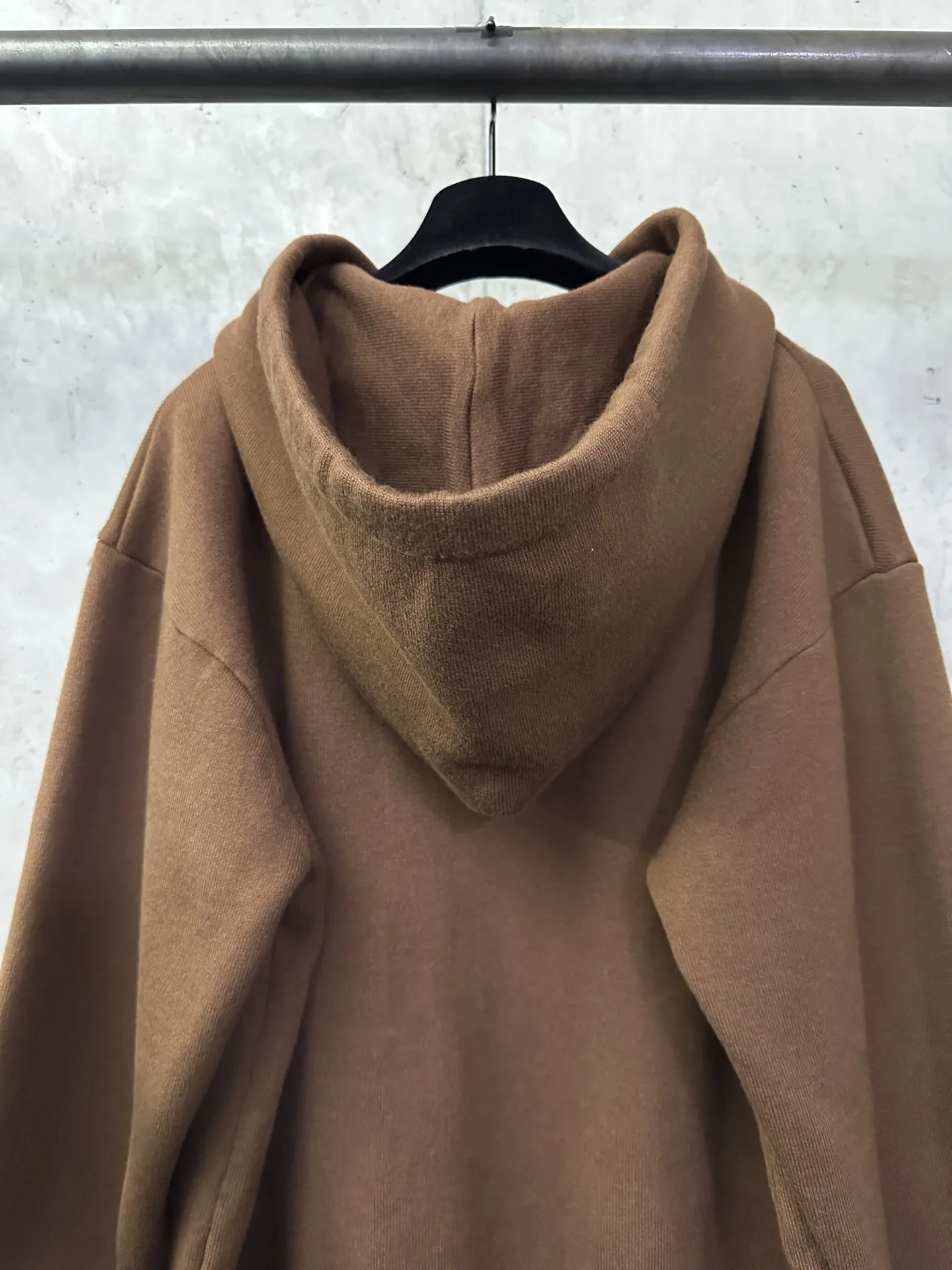 Leather-Patch Merino Wool Zip-Up Hoodie D35024436 — view 5
