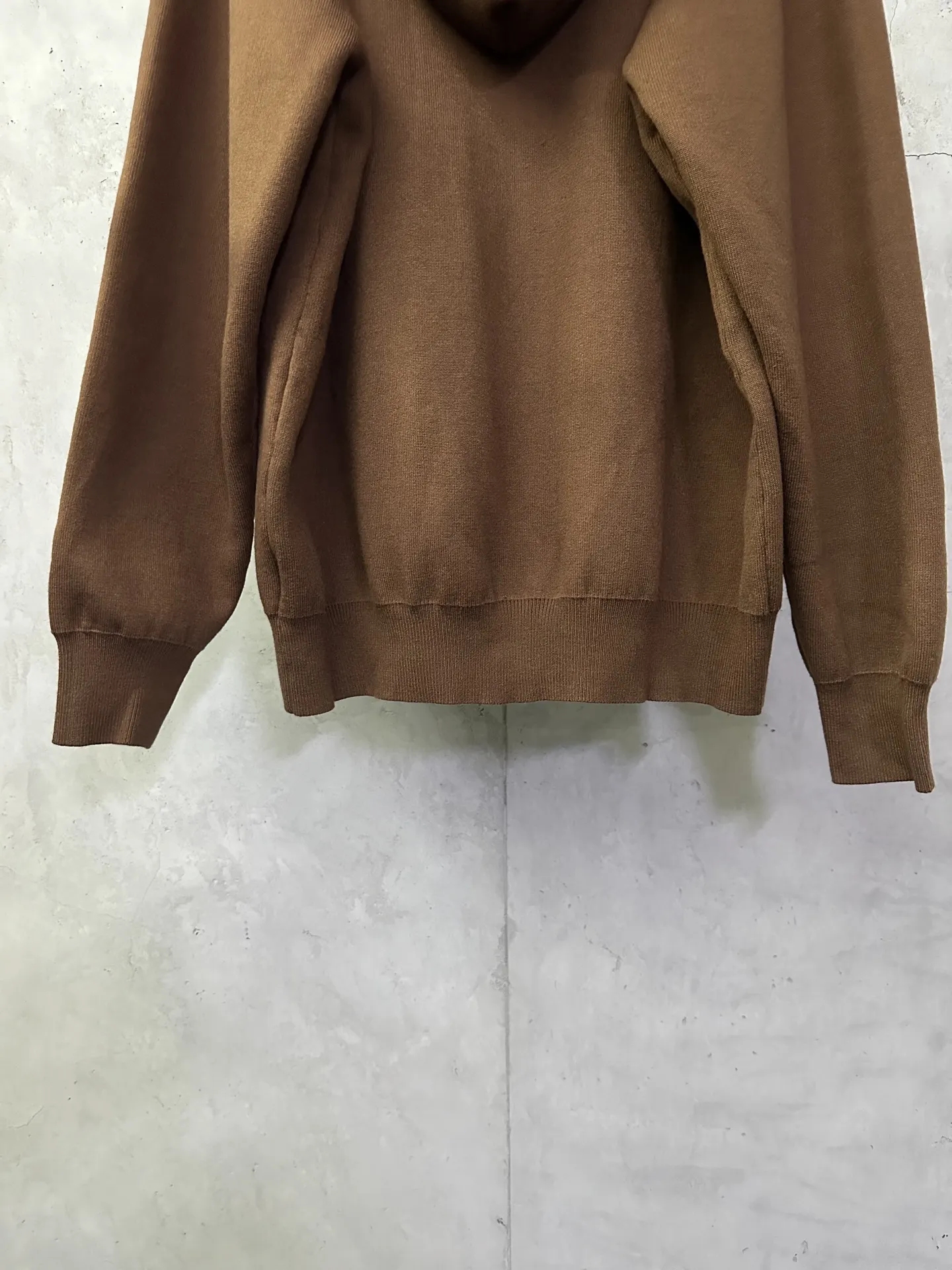 Leather-Patch Merino Wool Zip-Up Hoodie D35024436 — view 6