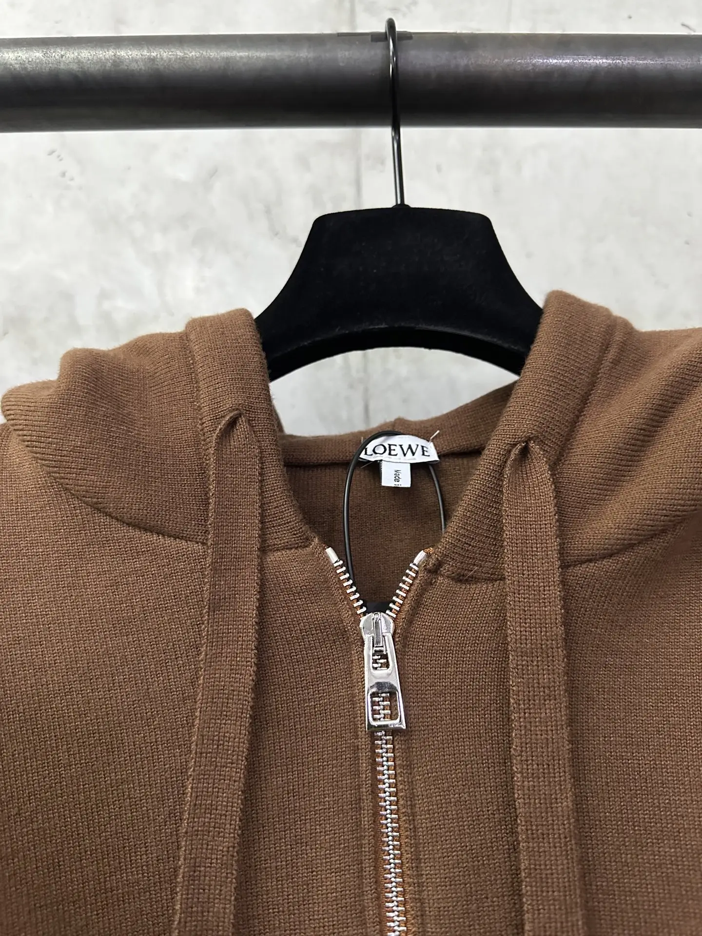 Leather-Patch Merino Wool Zip-Up Hoodie D35024436 — view 7