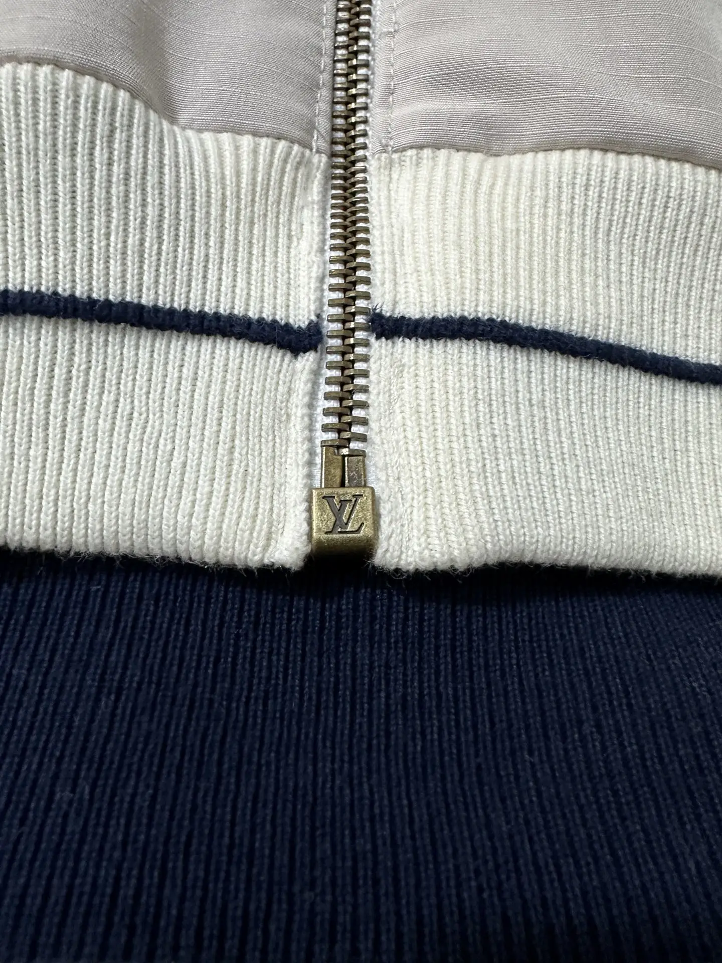 Logo Embroidered Hybrid Knit Zip-Up Cardigan D35024378 — view 9