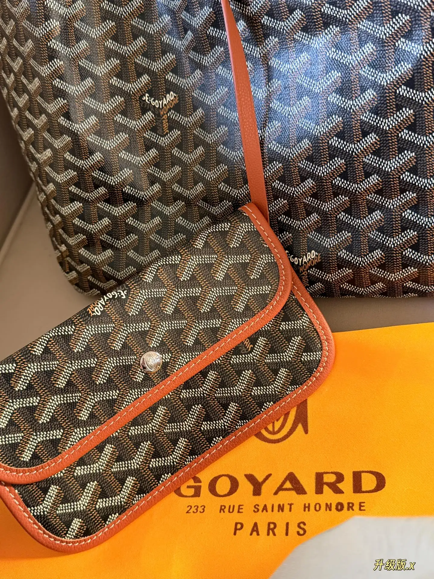 Goyardine Monogram Tote Bag D35517898 — view 8