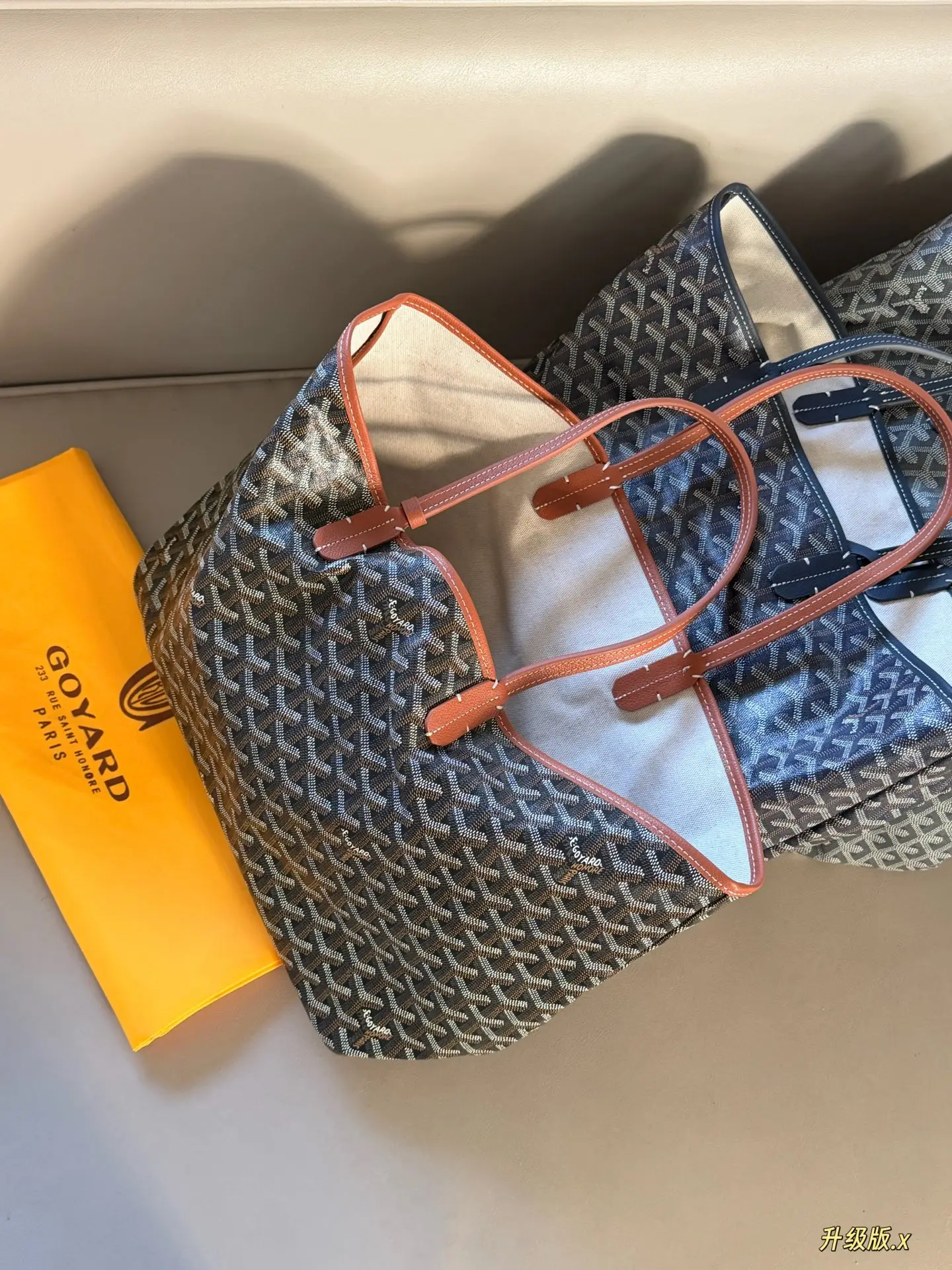 Goyardine Monogram Tote Bag D35517898 — view 9