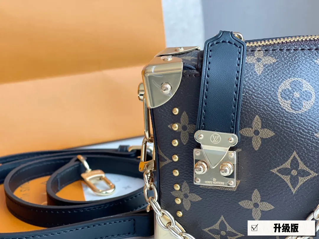 Louis Vuitton Monogram Soft Trunk Bag D35517809 — view 3