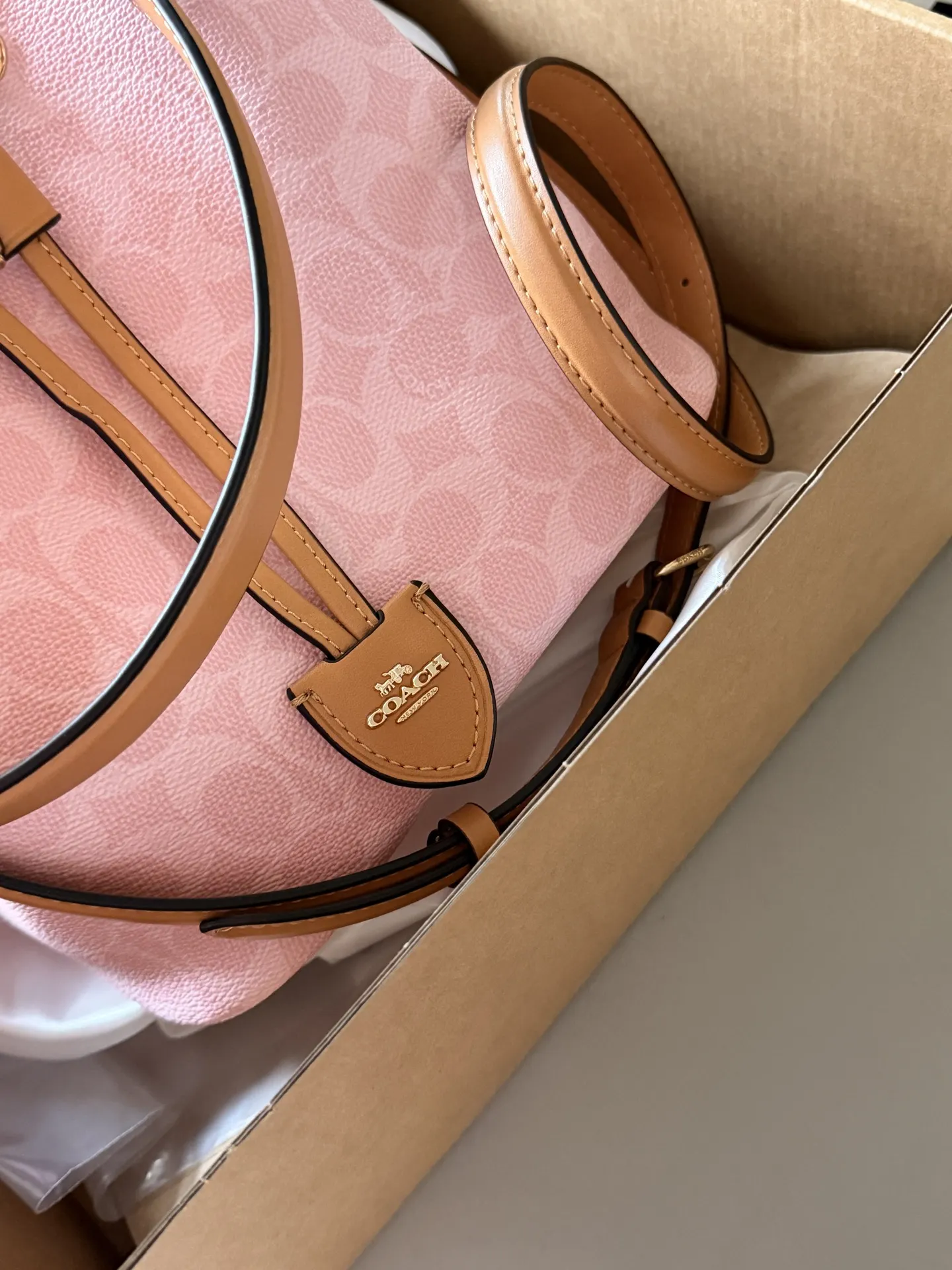 Coach Rowan Monogram Bucket Bag D35517914 — view 3