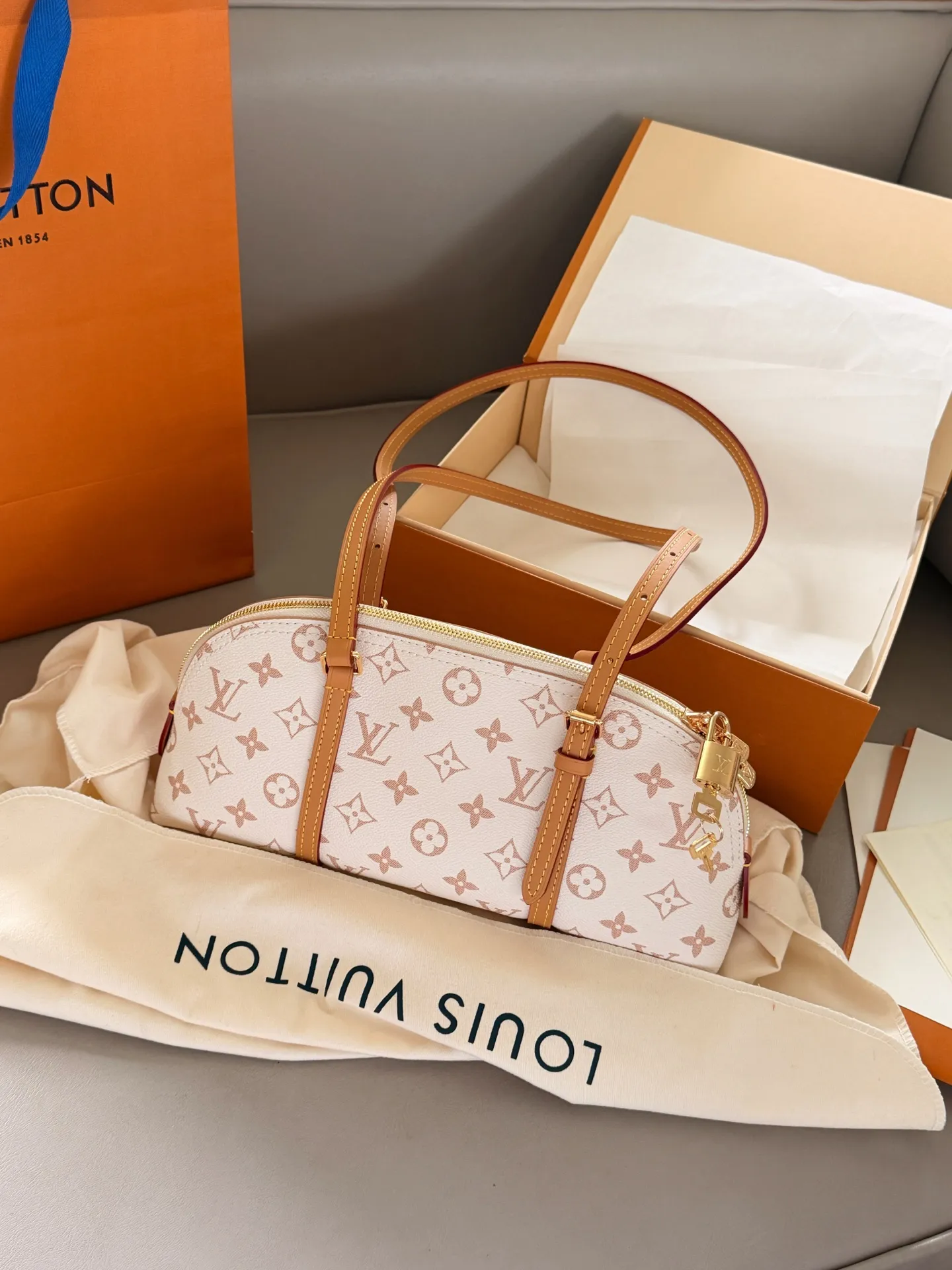 Squire East West Monogram Shoulder Bag D35518114 — view 2