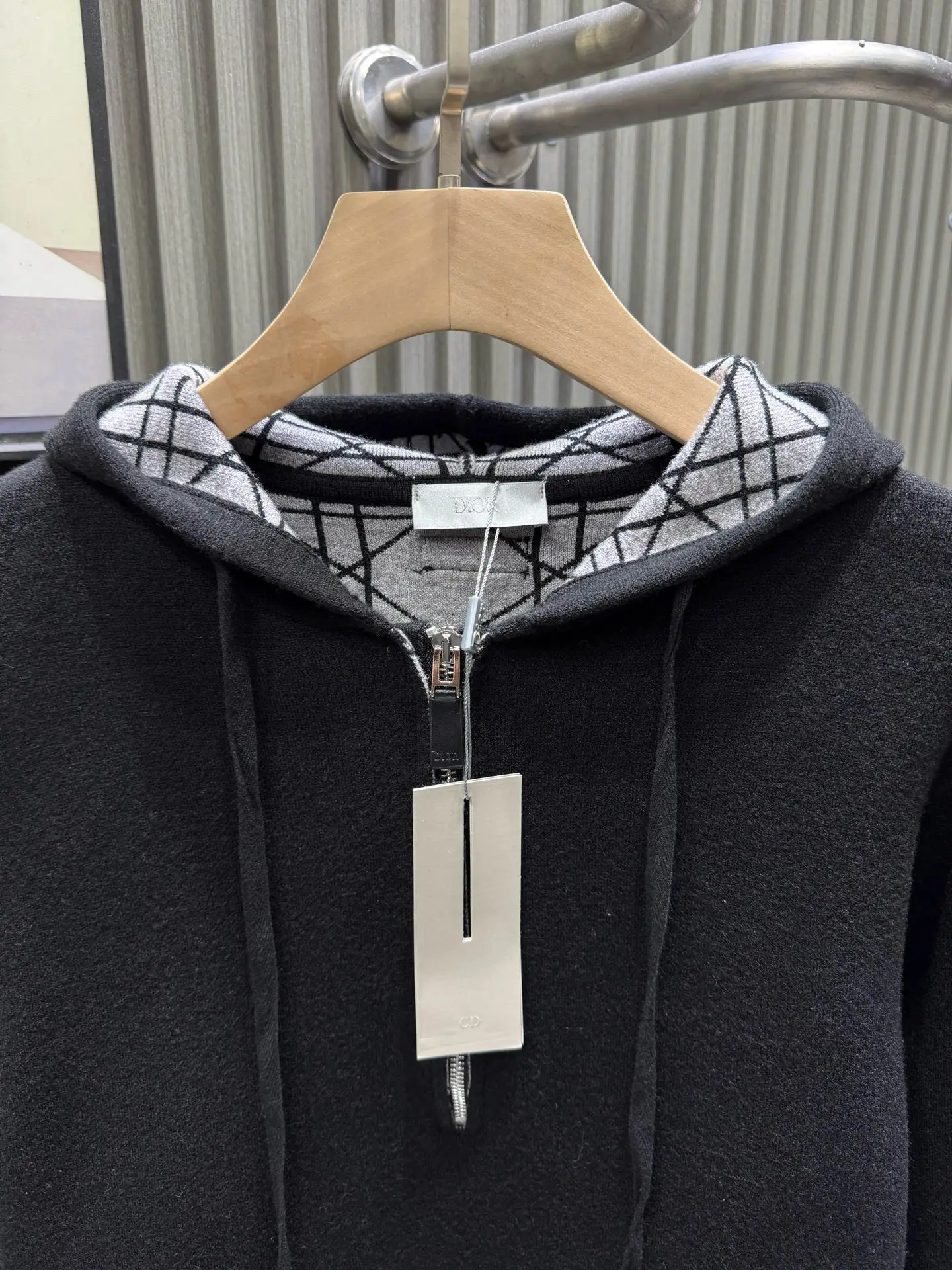 Logo-Jacquard Cashmere-Blend Half-Zip Hoodie D35514547 — view 4