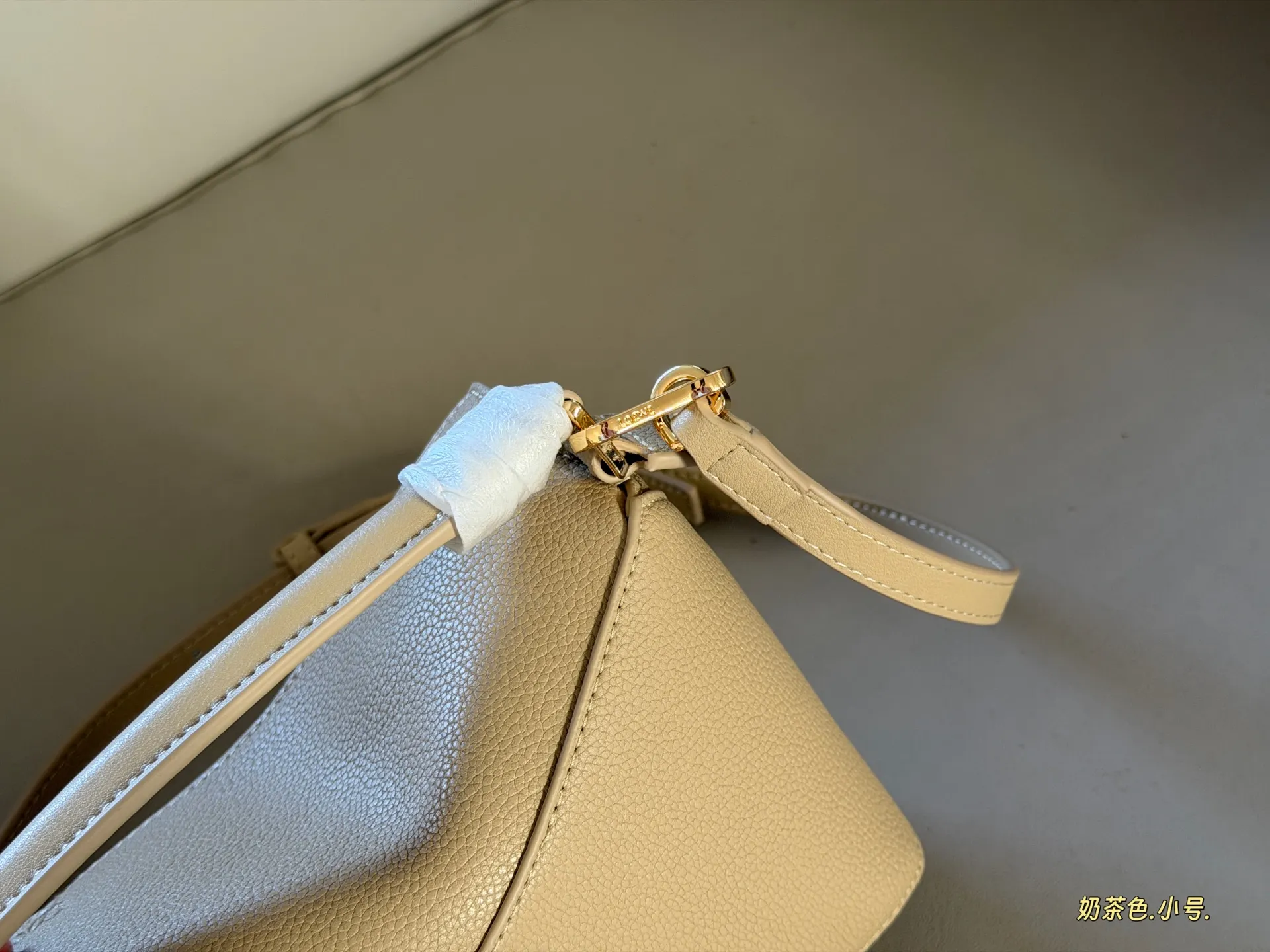 Loewe Puzzle Grained Leather Bag D35518280 — view 7