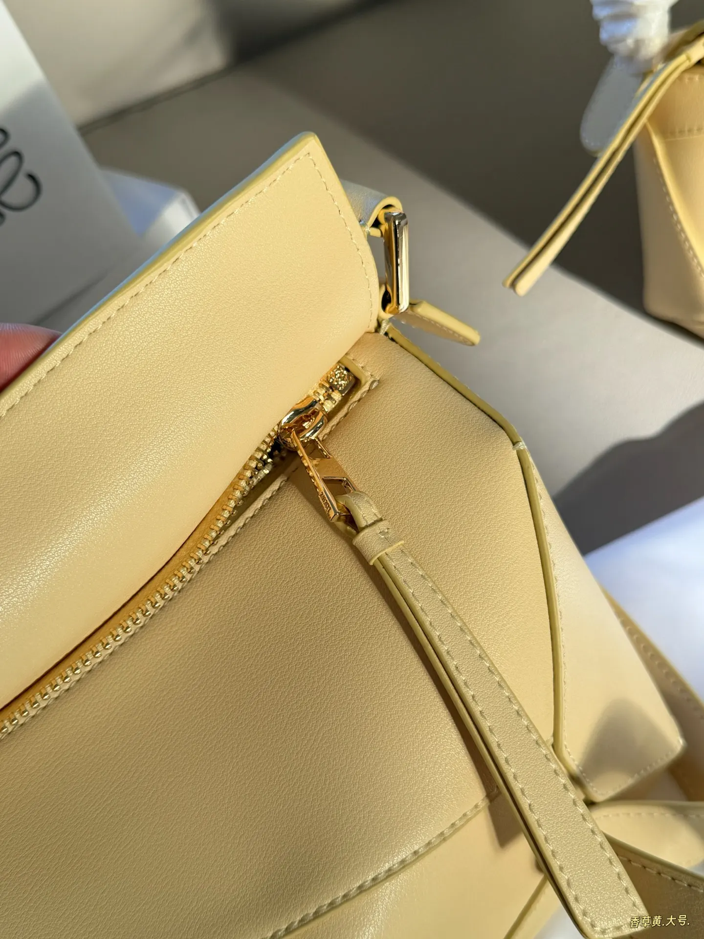 Puzzle Mini & Small Leather Shoulder Bag Set D35518390 — view 8
