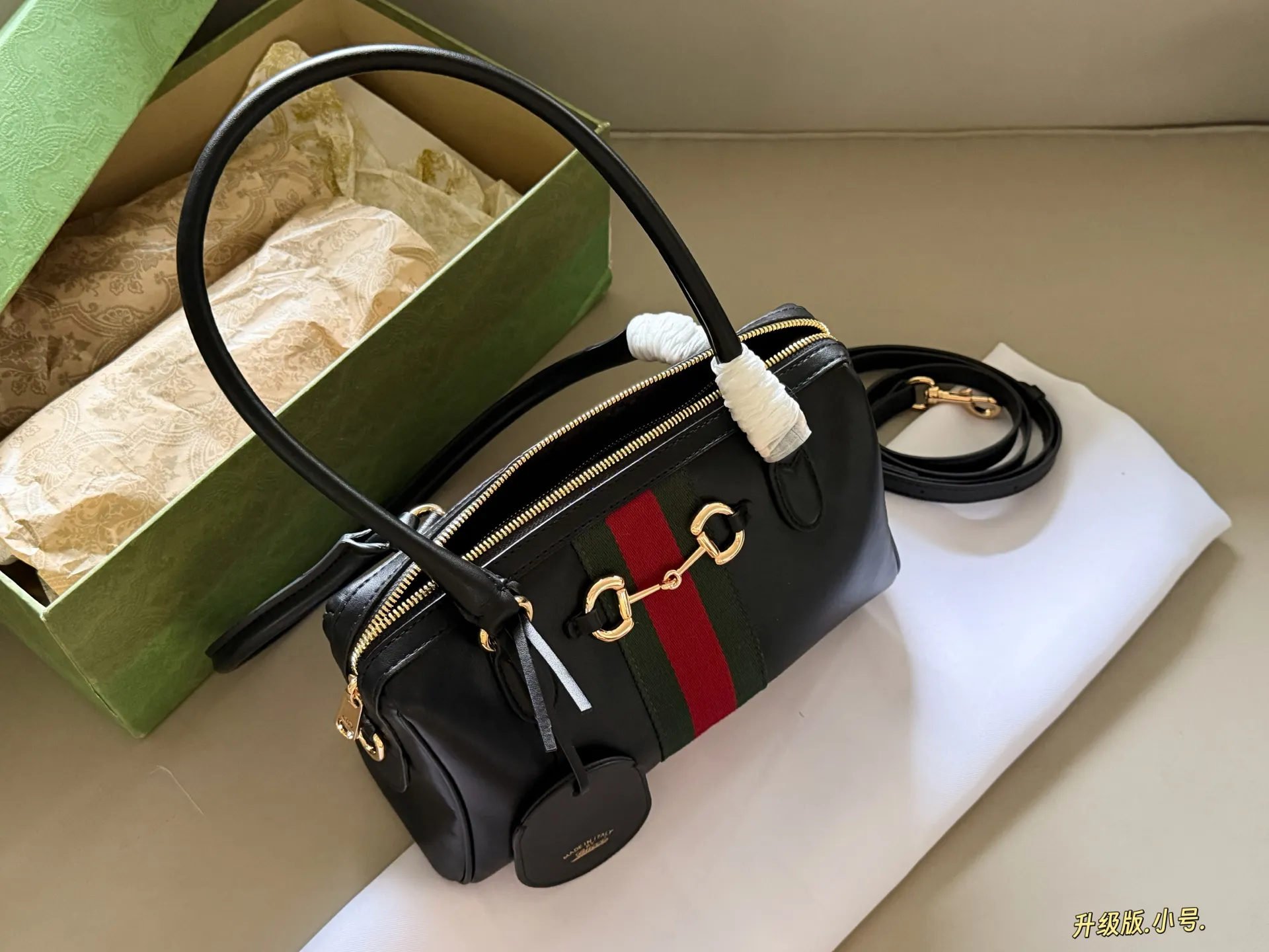 GG Borsetto Leather Top-Handle Bag D35518254 — view 5