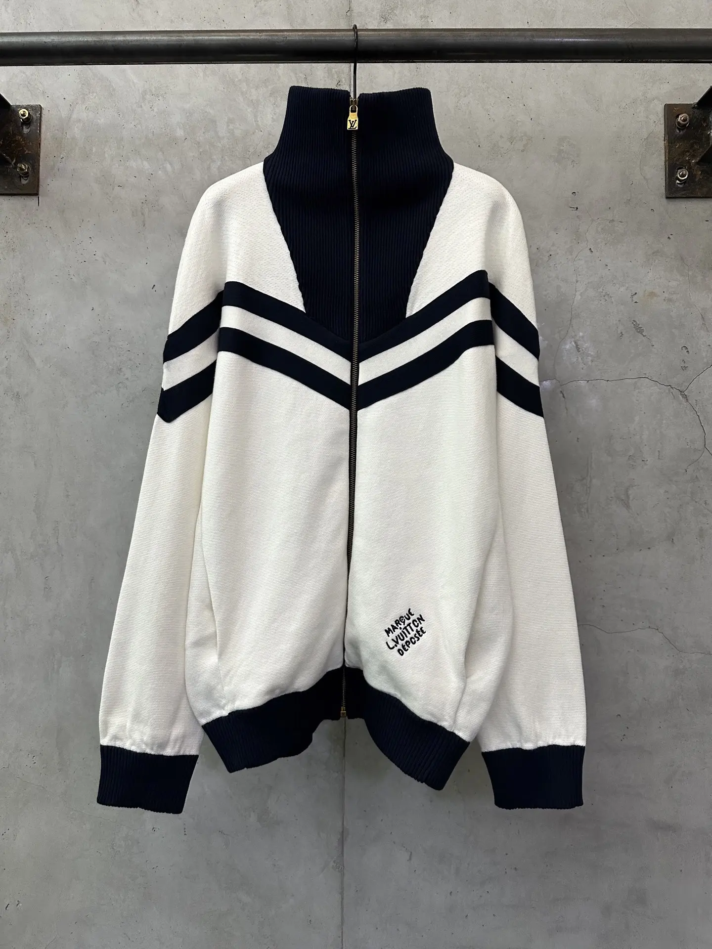 Nautical Knit Zip-Up Cardigan D36025023