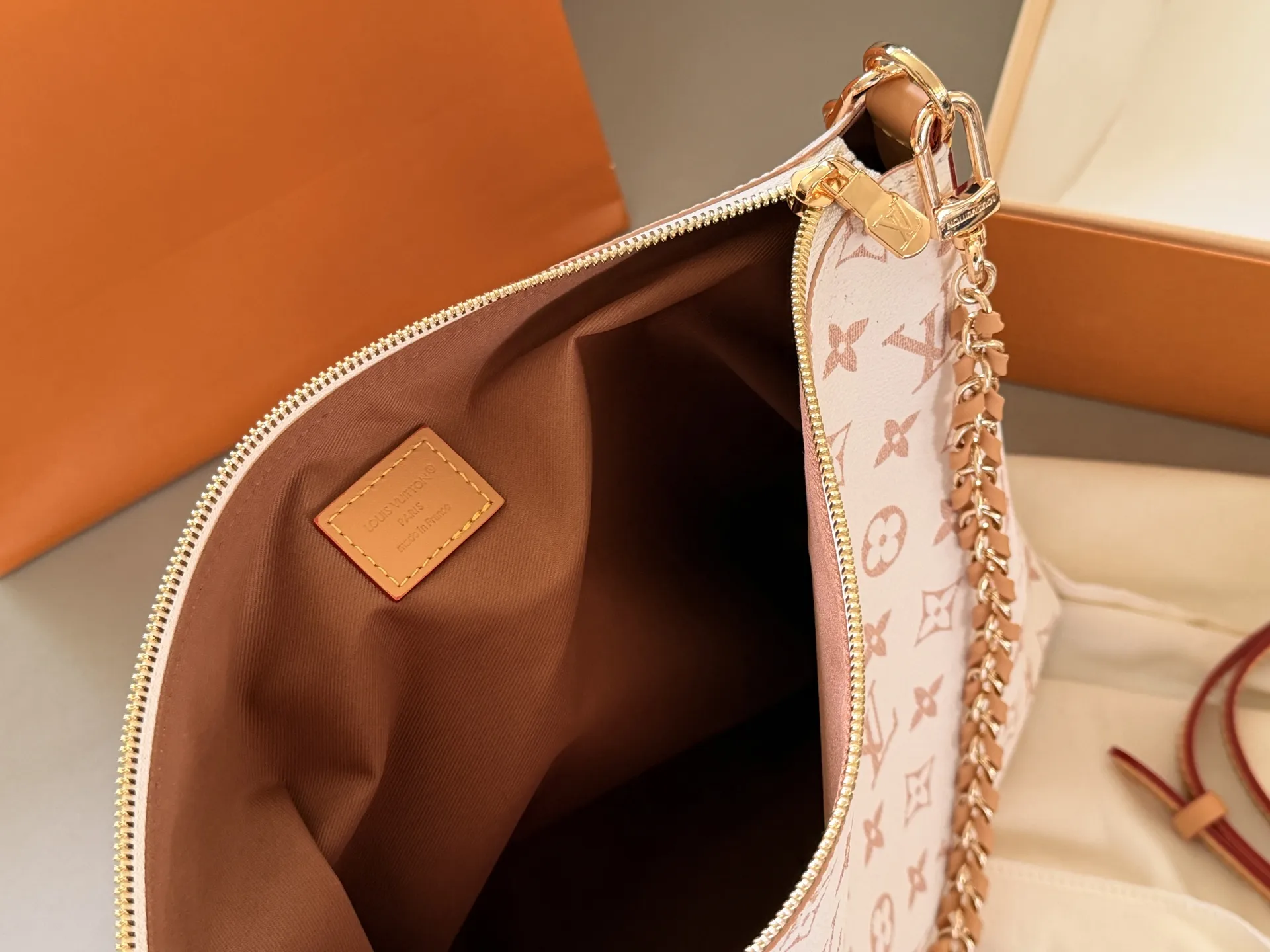 Multipass Monogram Hobo Bag D36018116 — view 8