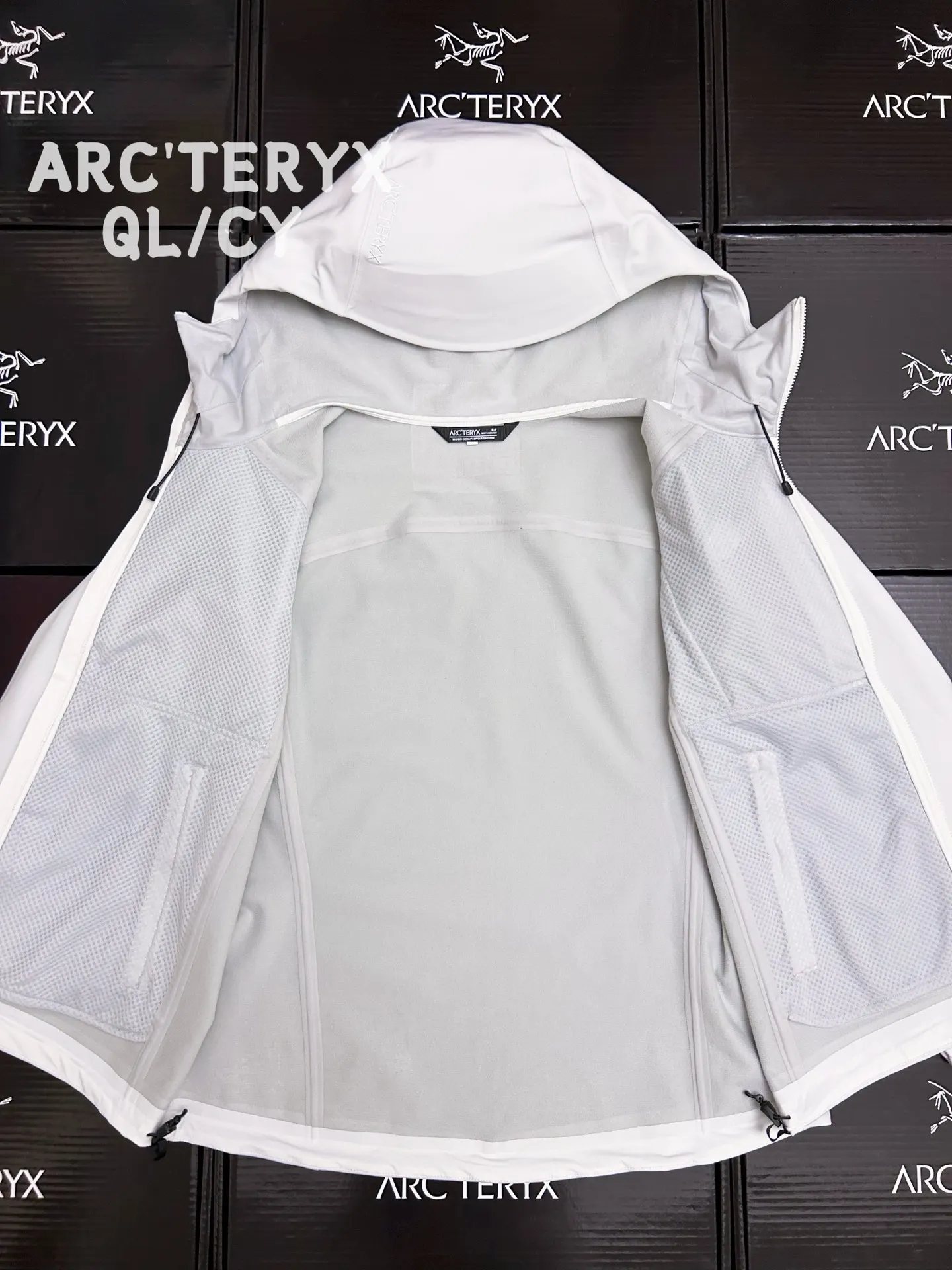Gamma MX Hooded Softshell Jacket D37020813 — view 9
