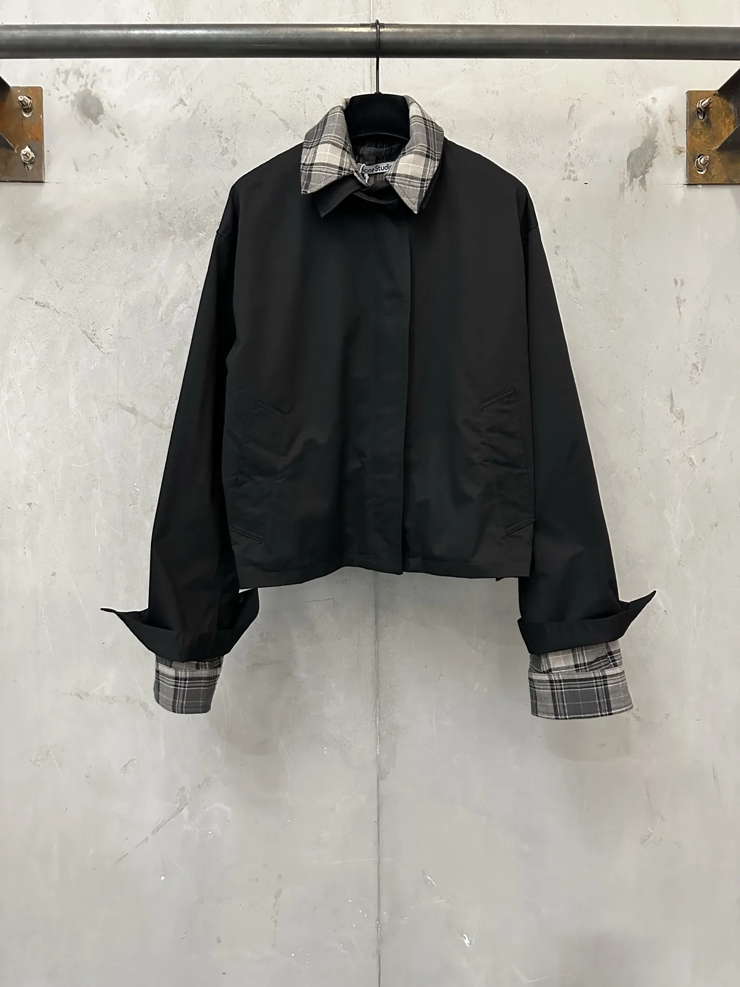 Layered-Effect Cropped Jacket with Plaid Trim D37023540