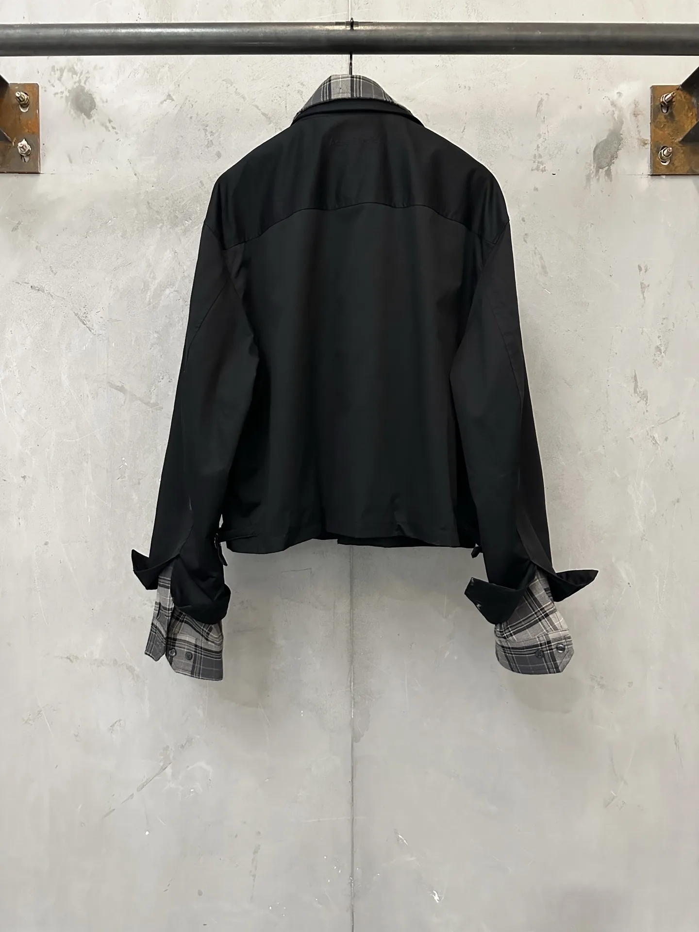 Layered-Effect Cropped Jacket with Plaid Trim D37023540 — view 2