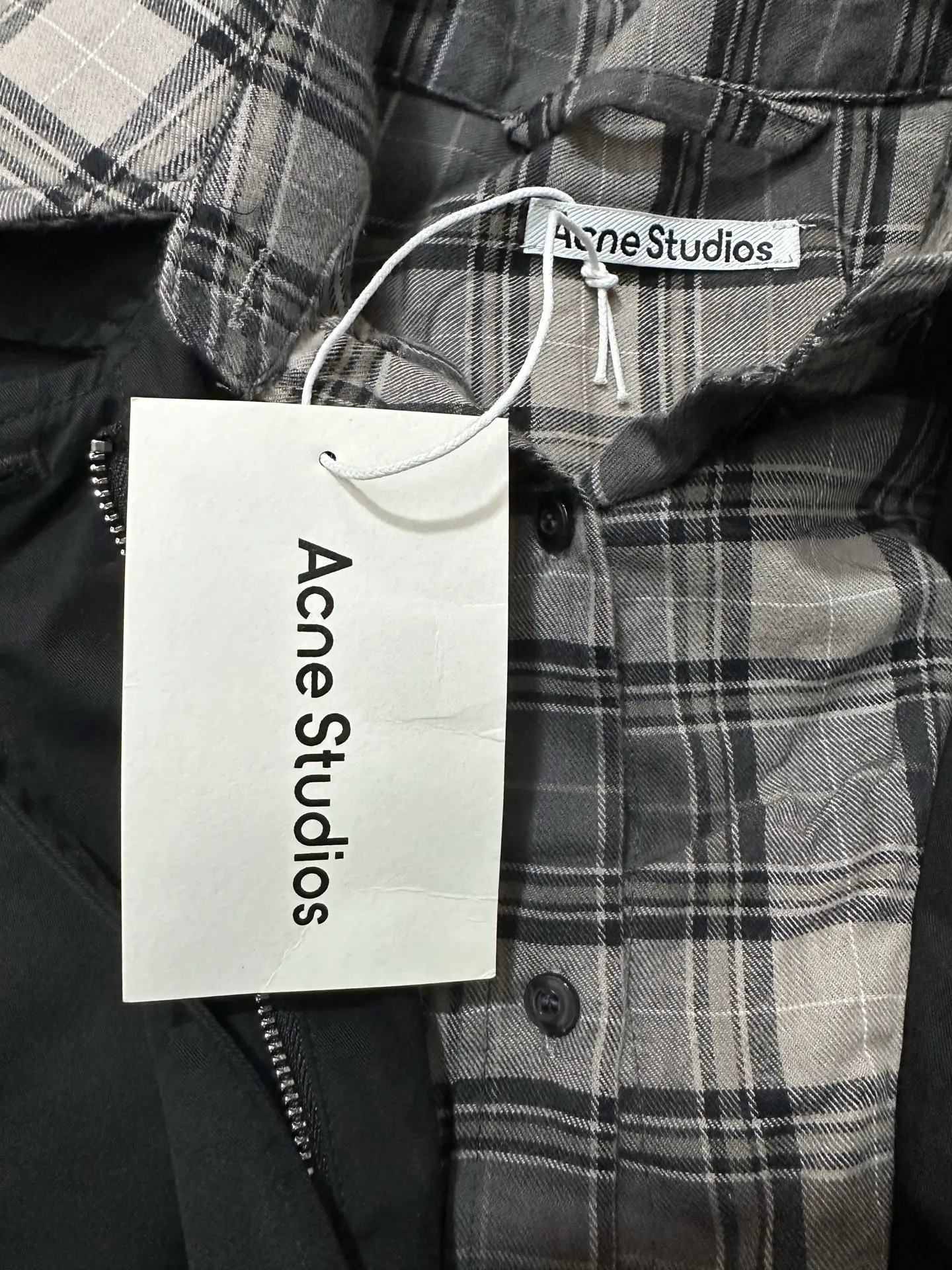 Layered-Effect Cropped Jacket with Plaid Trim D37023540 — view 7