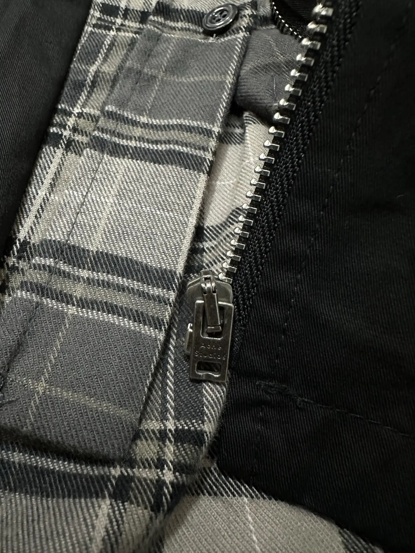 Layered-Effect Cropped Jacket with Plaid Trim D37023540 — view 12