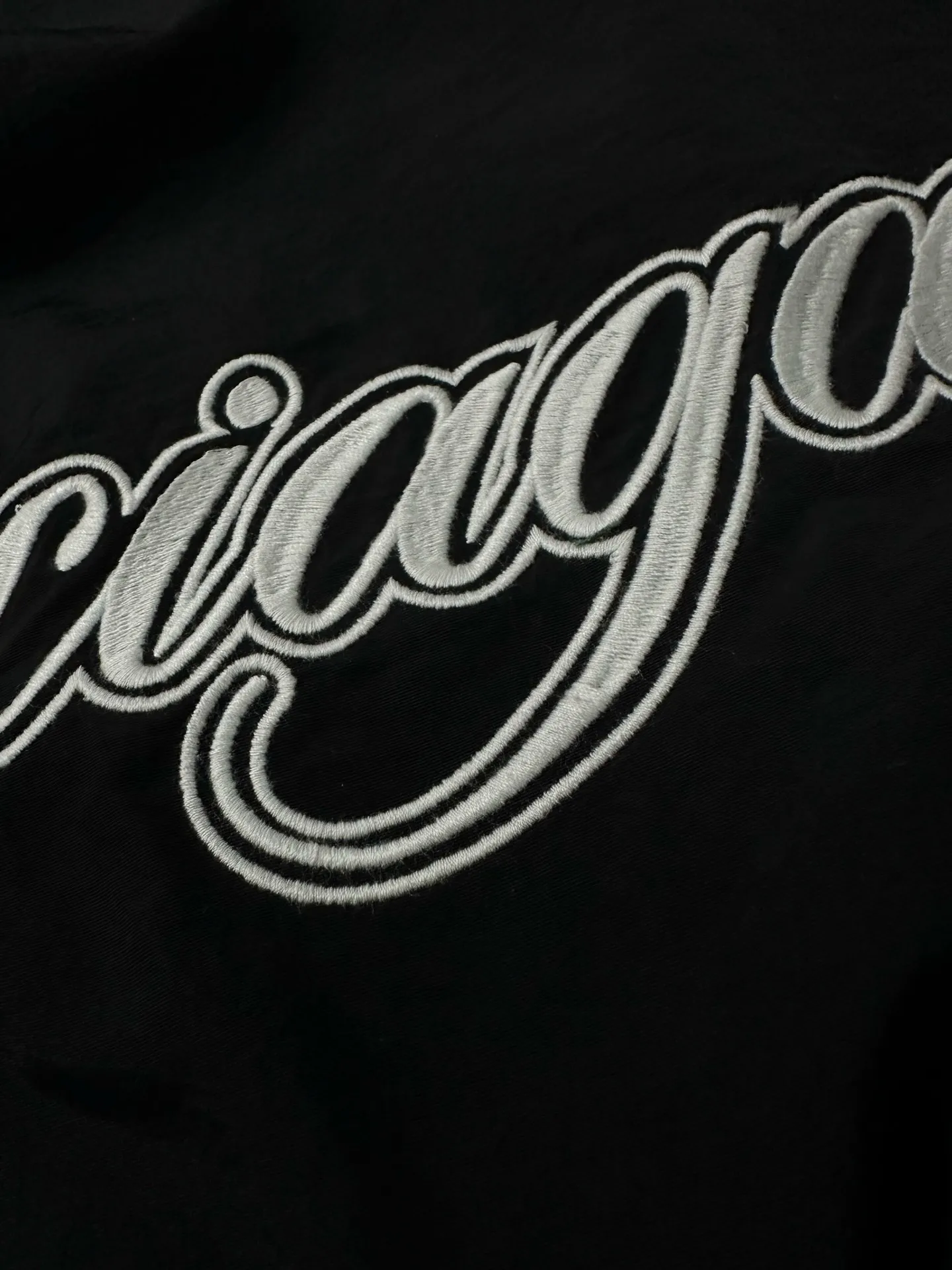 Reversible Logo-Embroidered Hooded Jacket D38023553 — view 10
