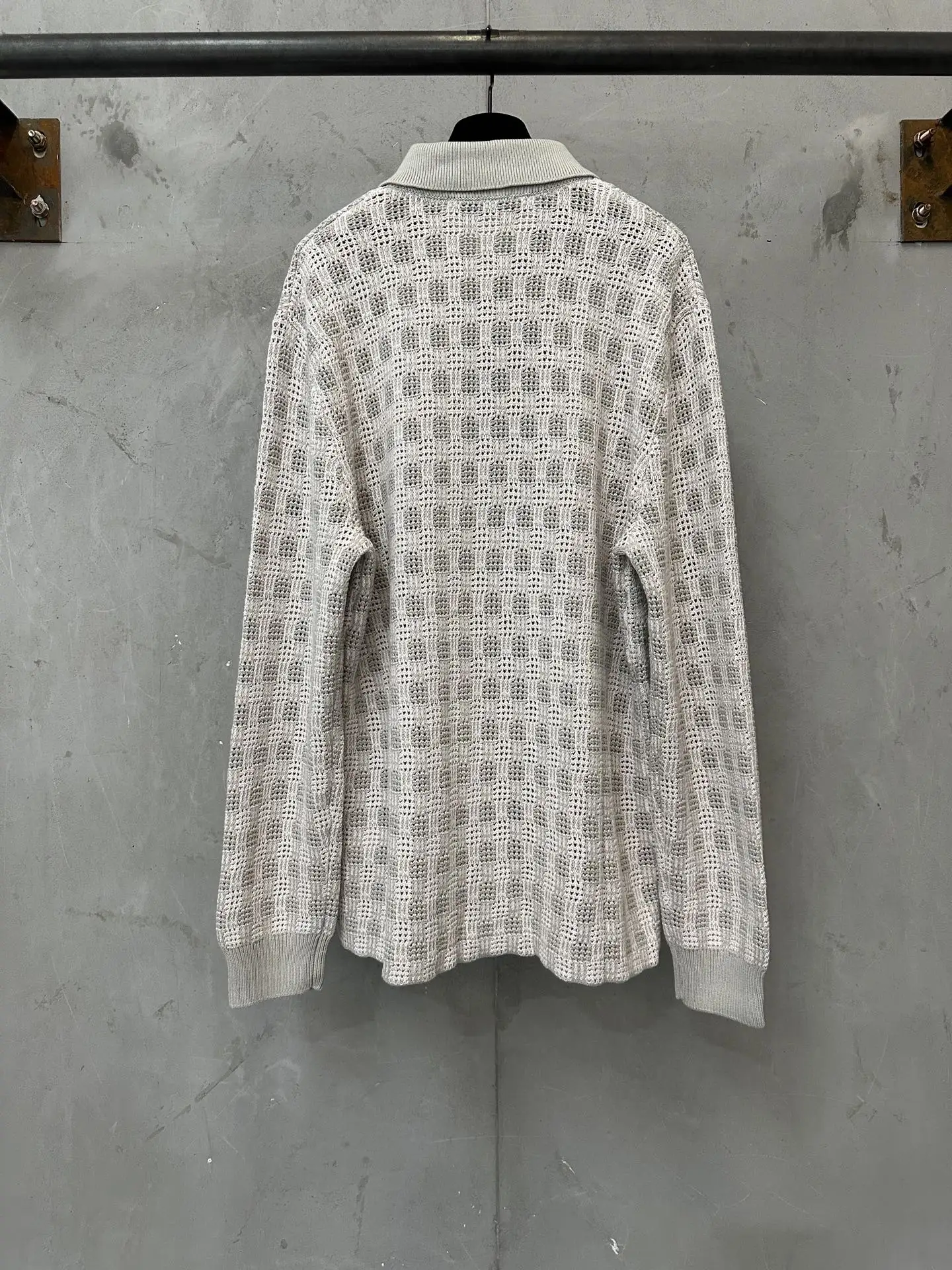 Textured Jacquard Wool-Blend Cardigan D38023520 — view 2