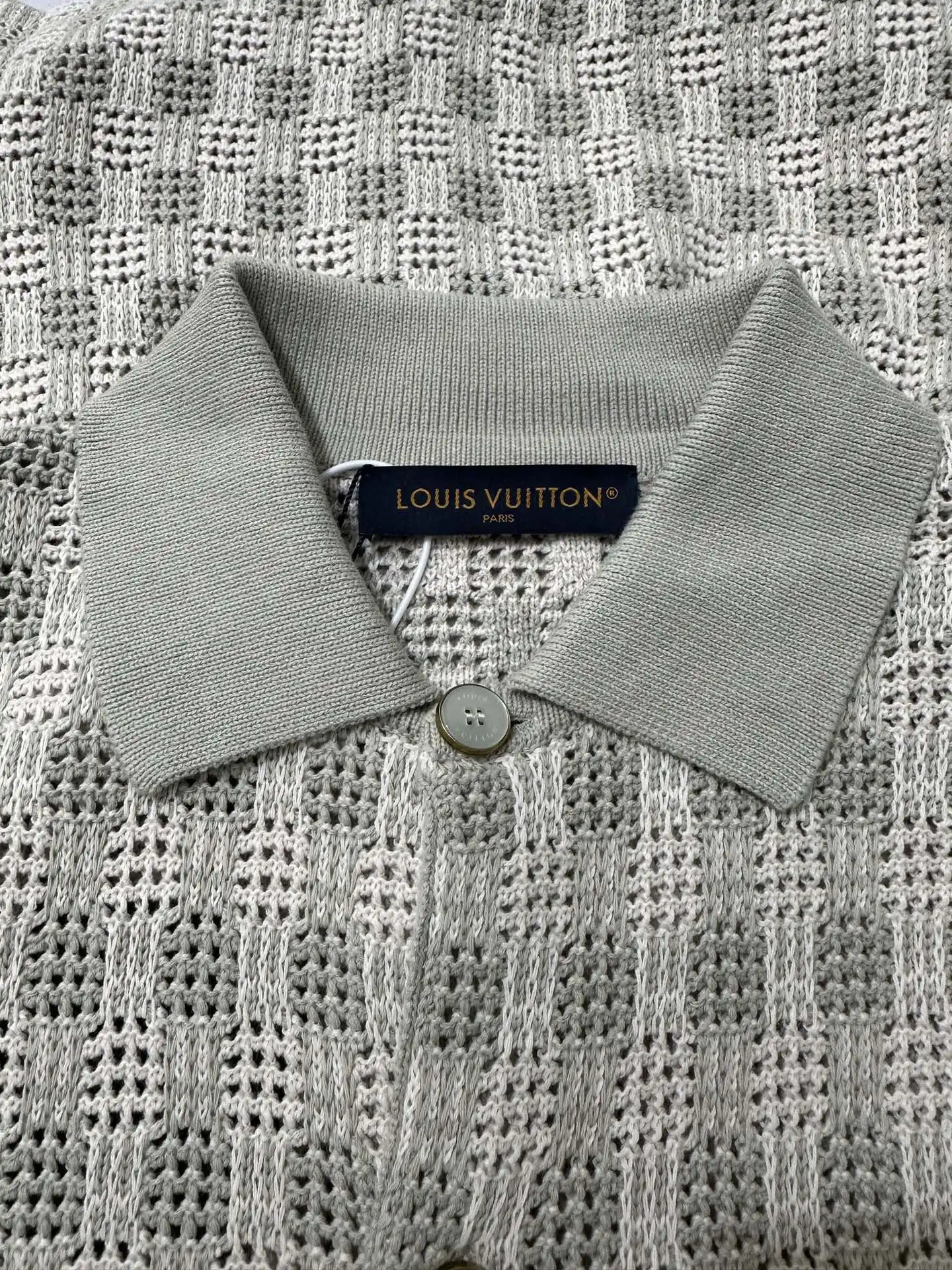 Textured Jacquard Wool-Blend Cardigan D38023520 — view 6