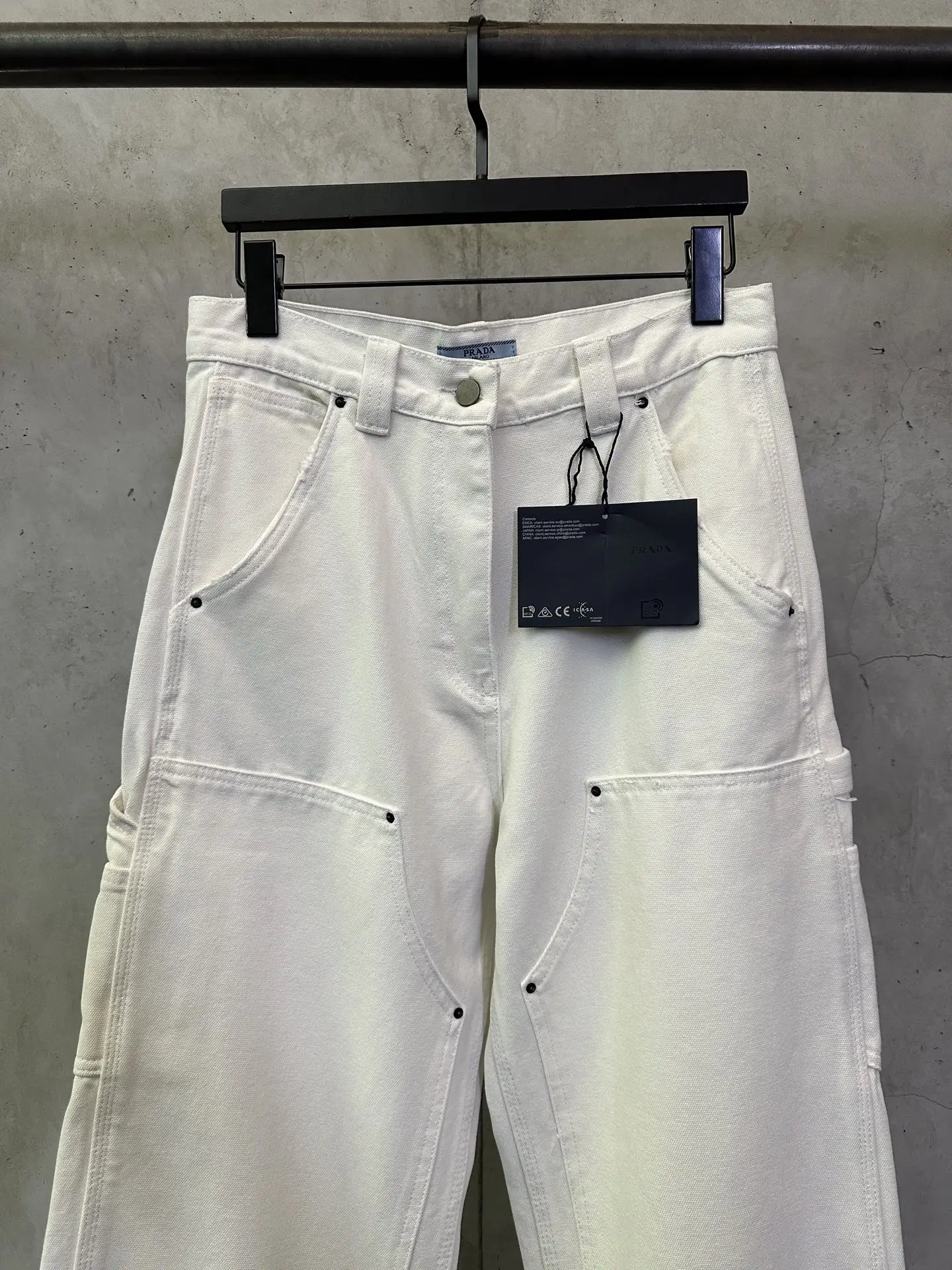Logo-Patch Straight-Leg Carpenter Jeans D38012812 — view 3
