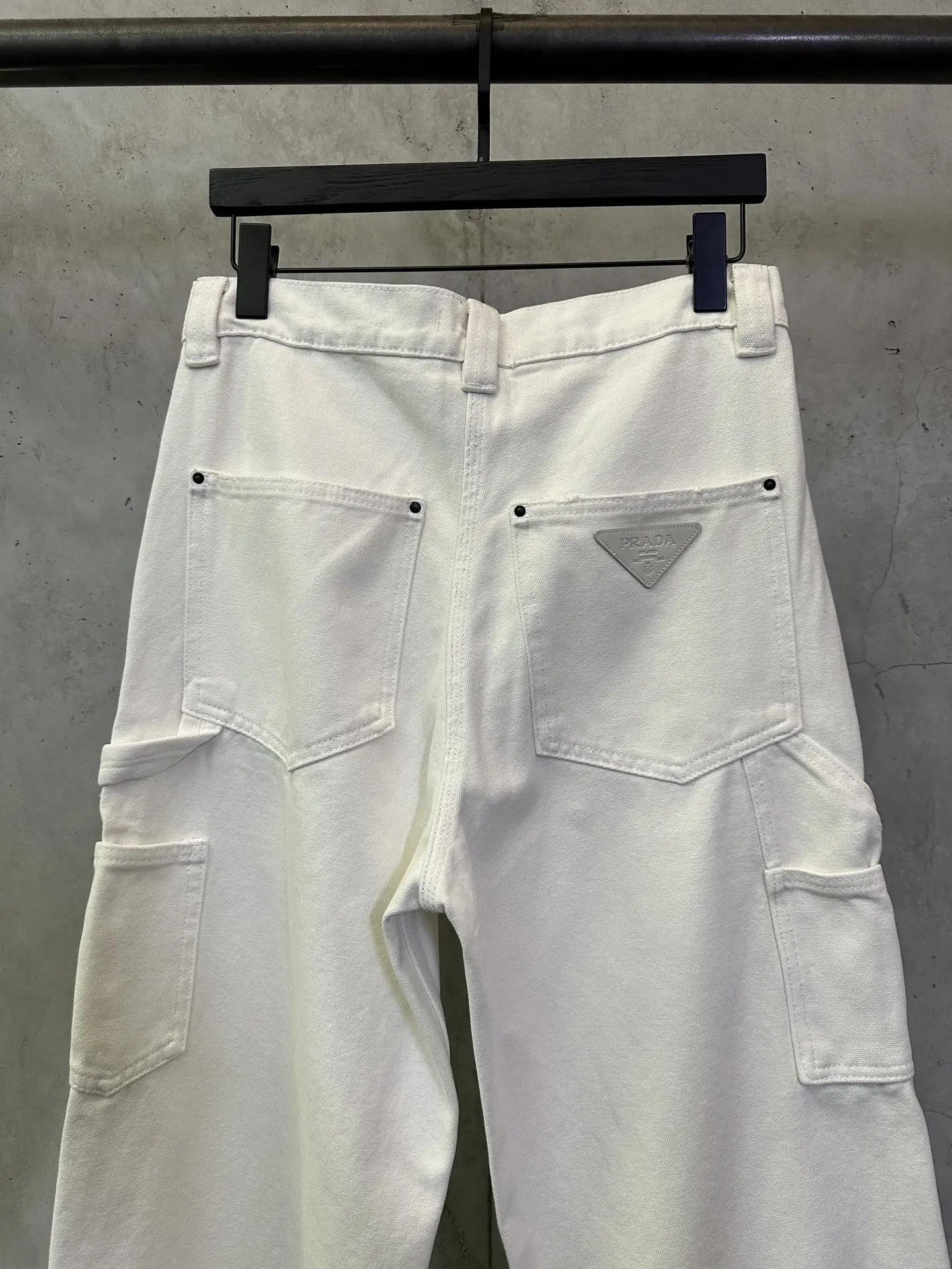 Logo-Patch Straight-Leg Carpenter Jeans D38012812 — view 5
