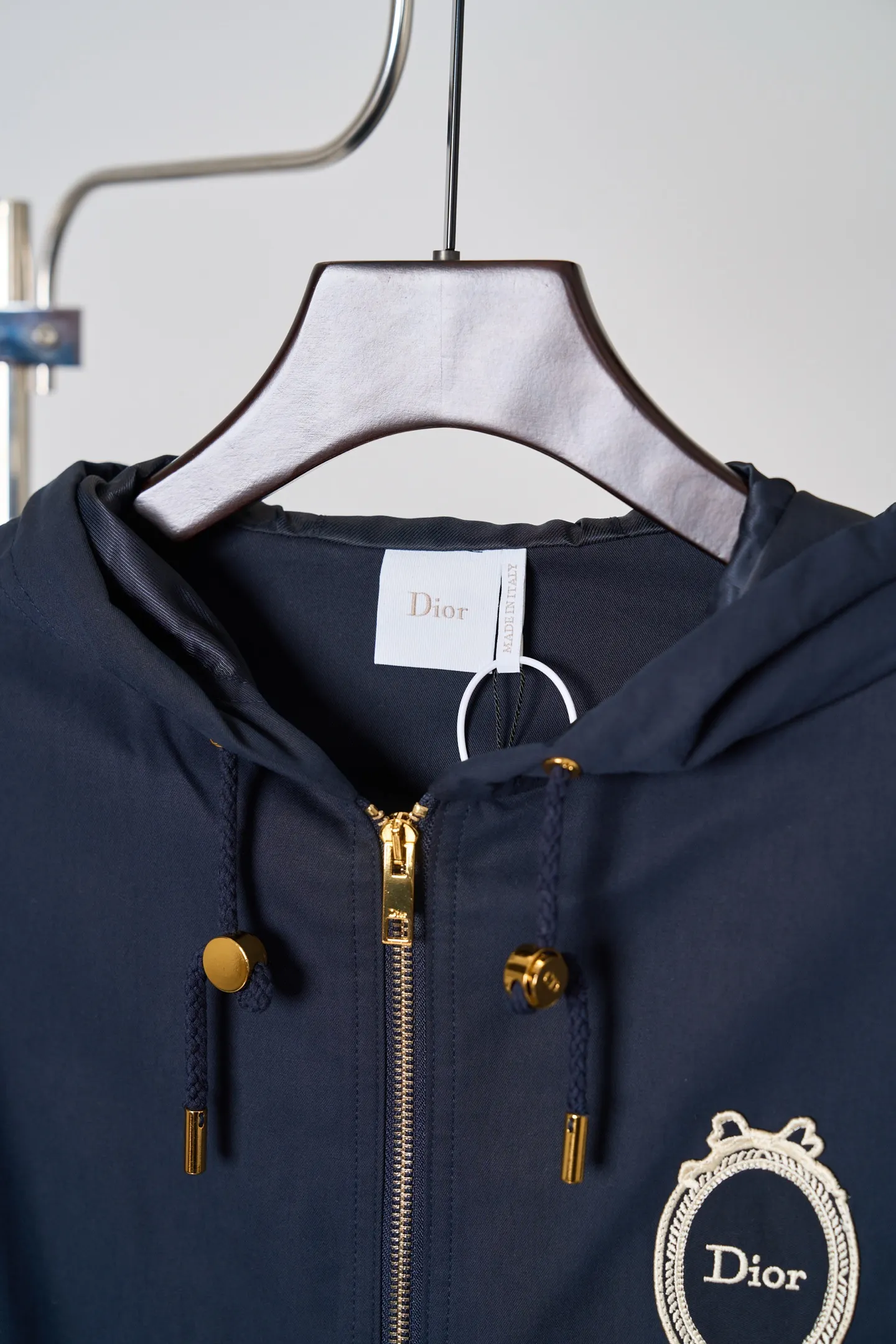 Medaillon Embroidered Hooded Gabardine Jacket D38020410 — view 4