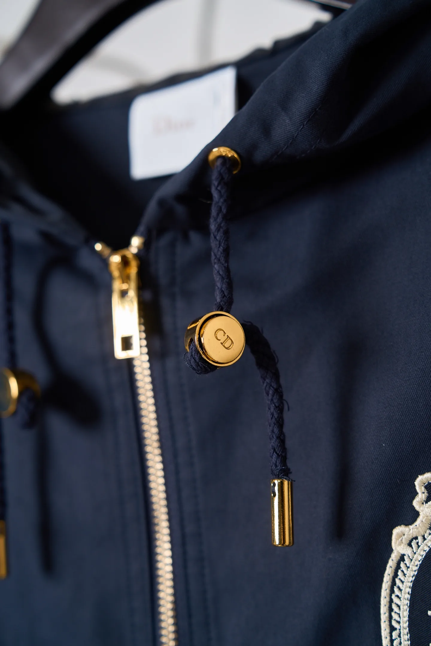 Medaillon Embroidered Hooded Gabardine Jacket D38020410 — view 6