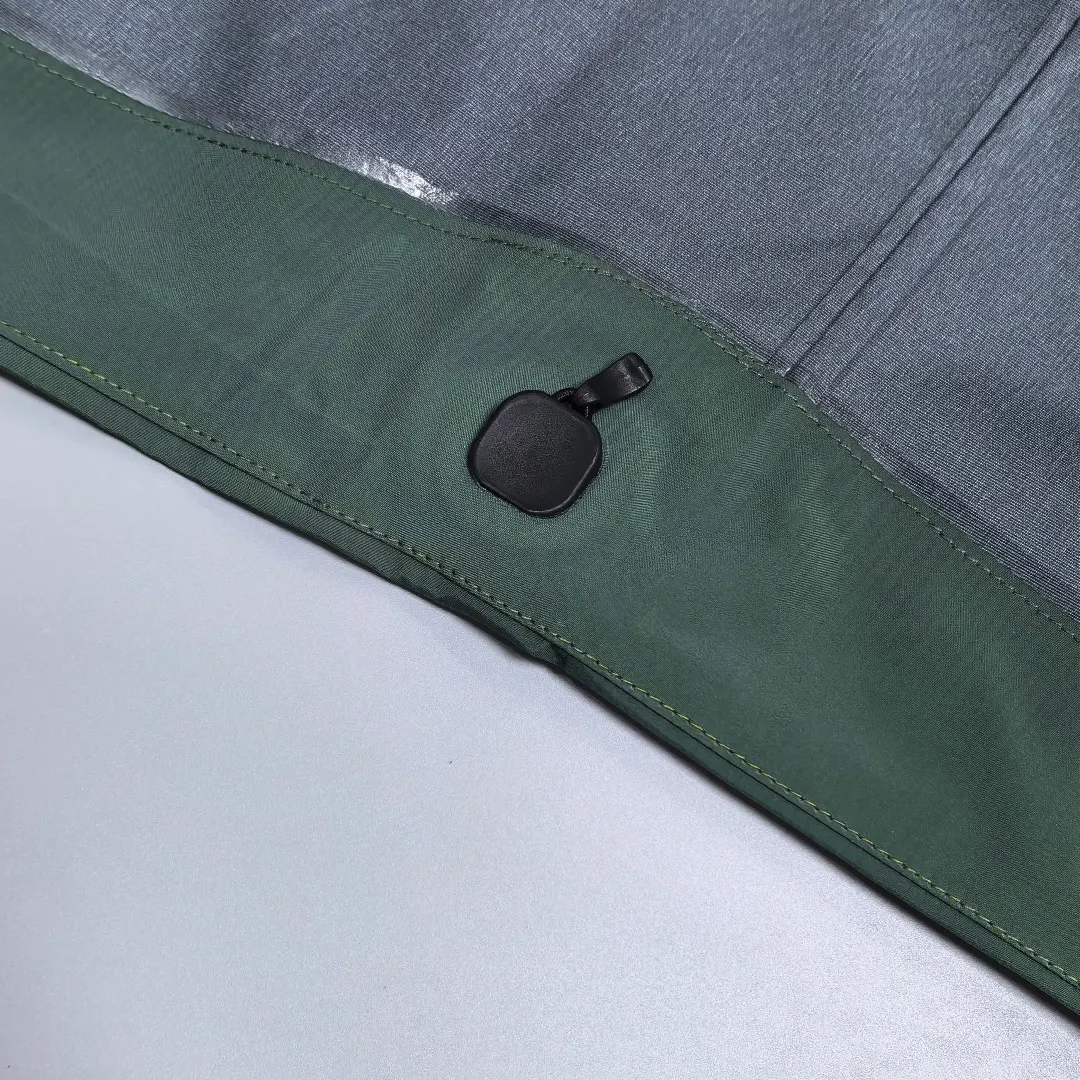 Alpha SV GORE-TEX Pro Hooded Shell Jacket D38020260 — view 12