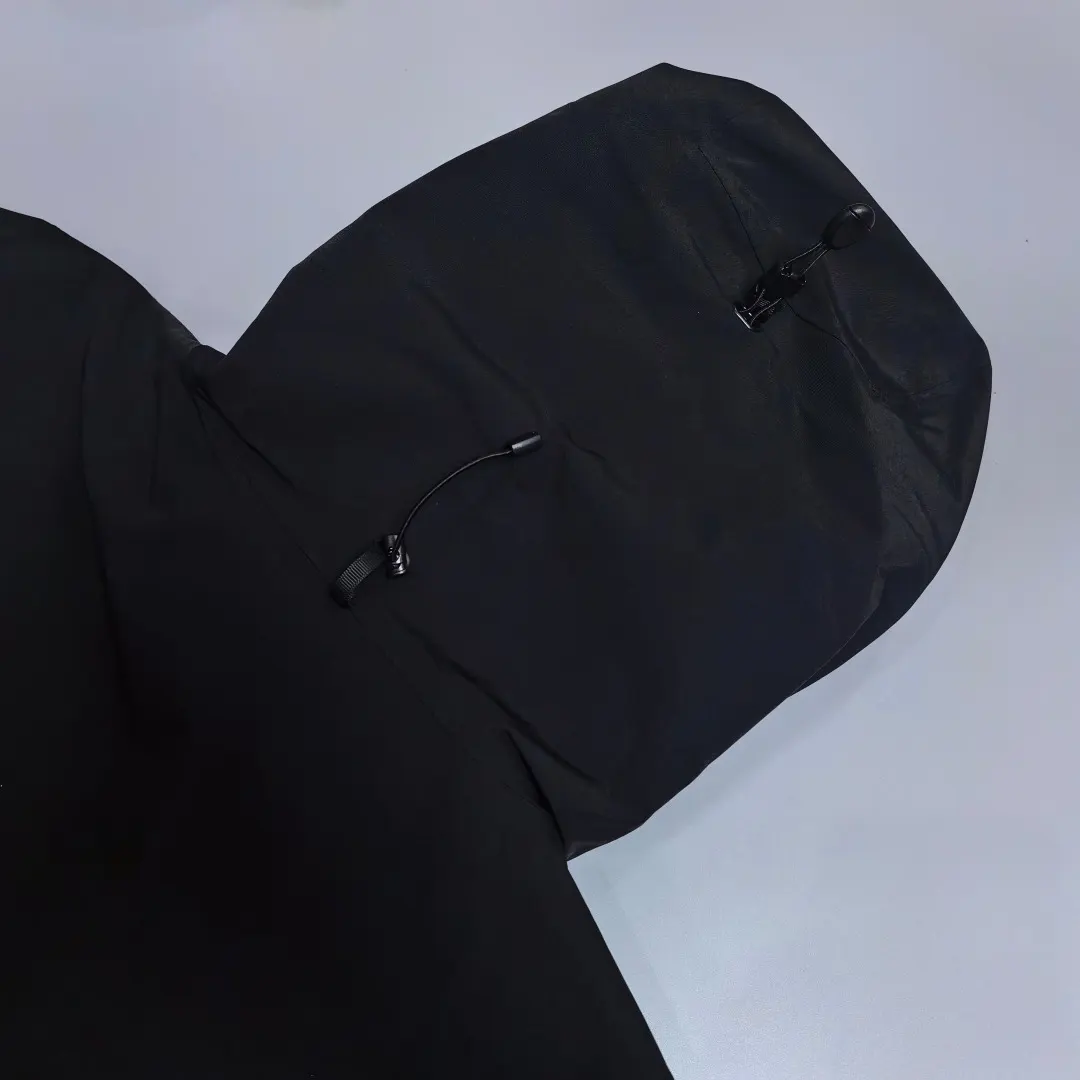 Alpha SV GORE-TEX Pro Hardshell Jacket D38020267 — view 13