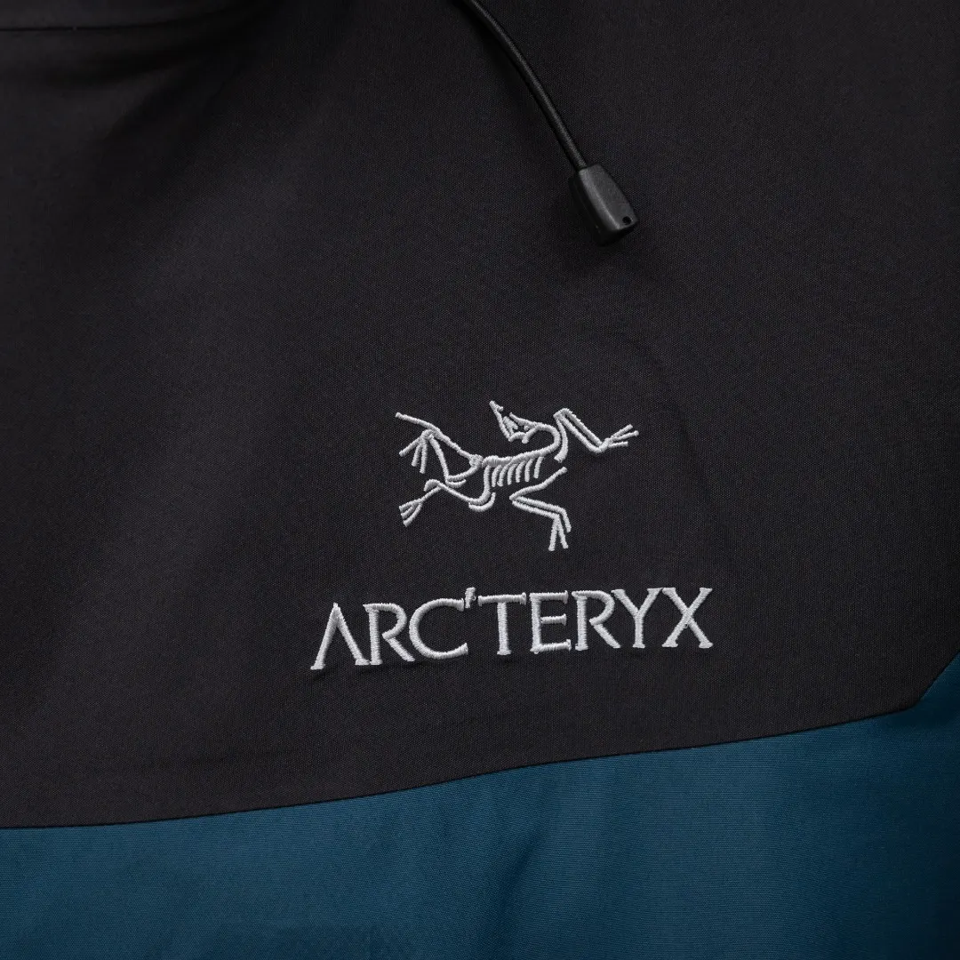 Alpha SV GORE-TEX Pro Hardshell Jacket D38024935 — view 5