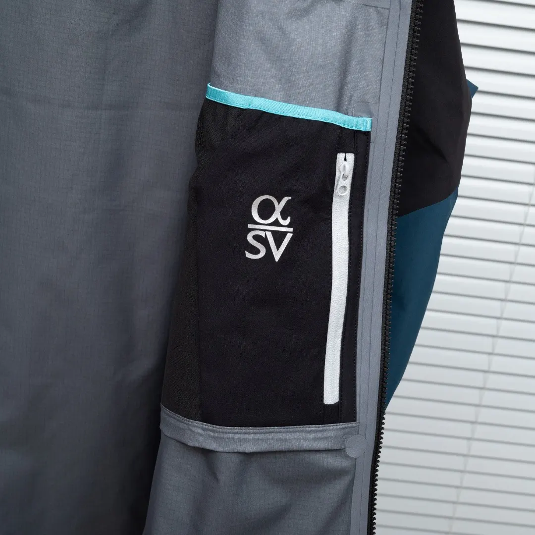 Alpha SV GORE-TEX Pro Hardshell Jacket D38024935 — view 14