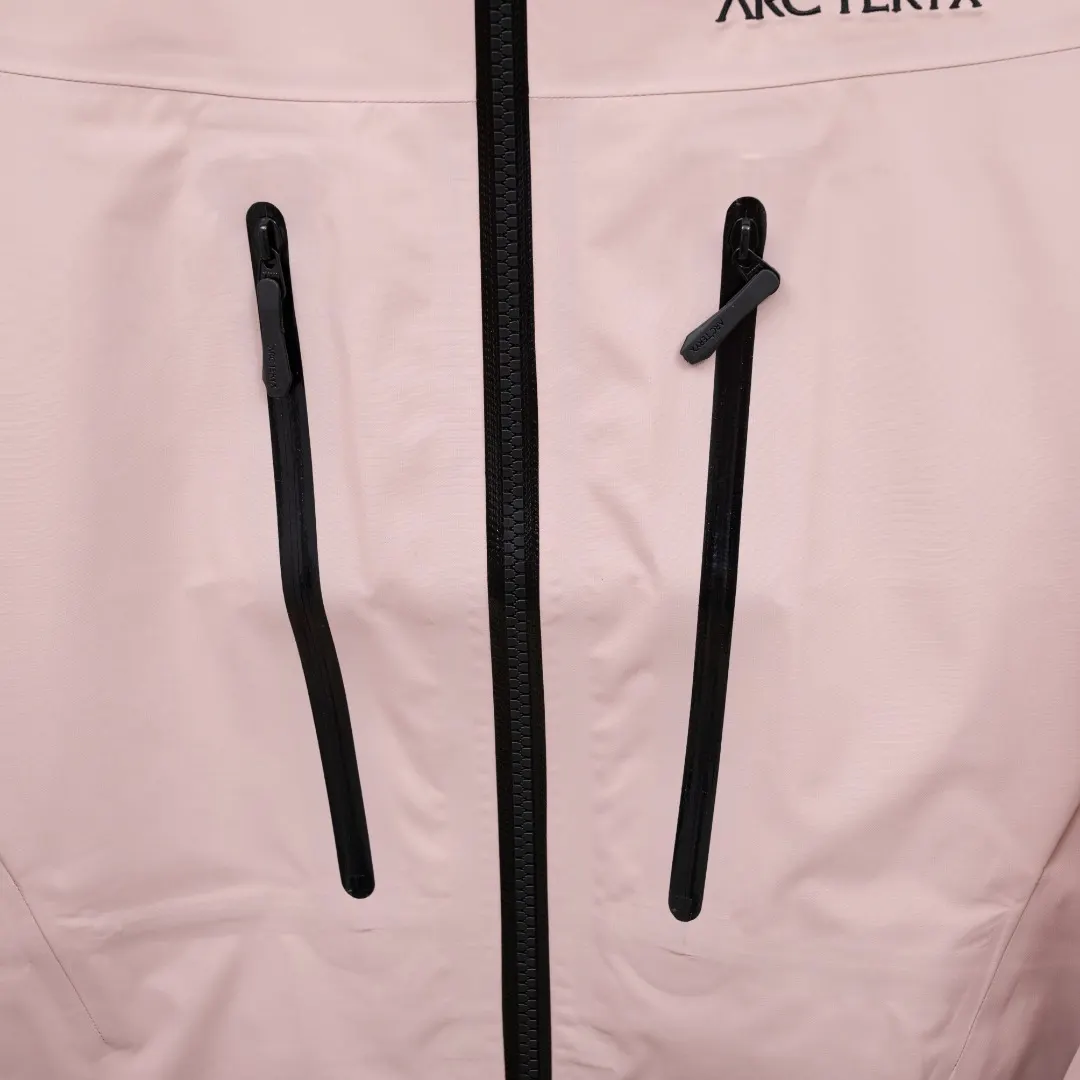 Alpha SV GORE-TEX Pro Hardshell Jacket D38024937 — view 5