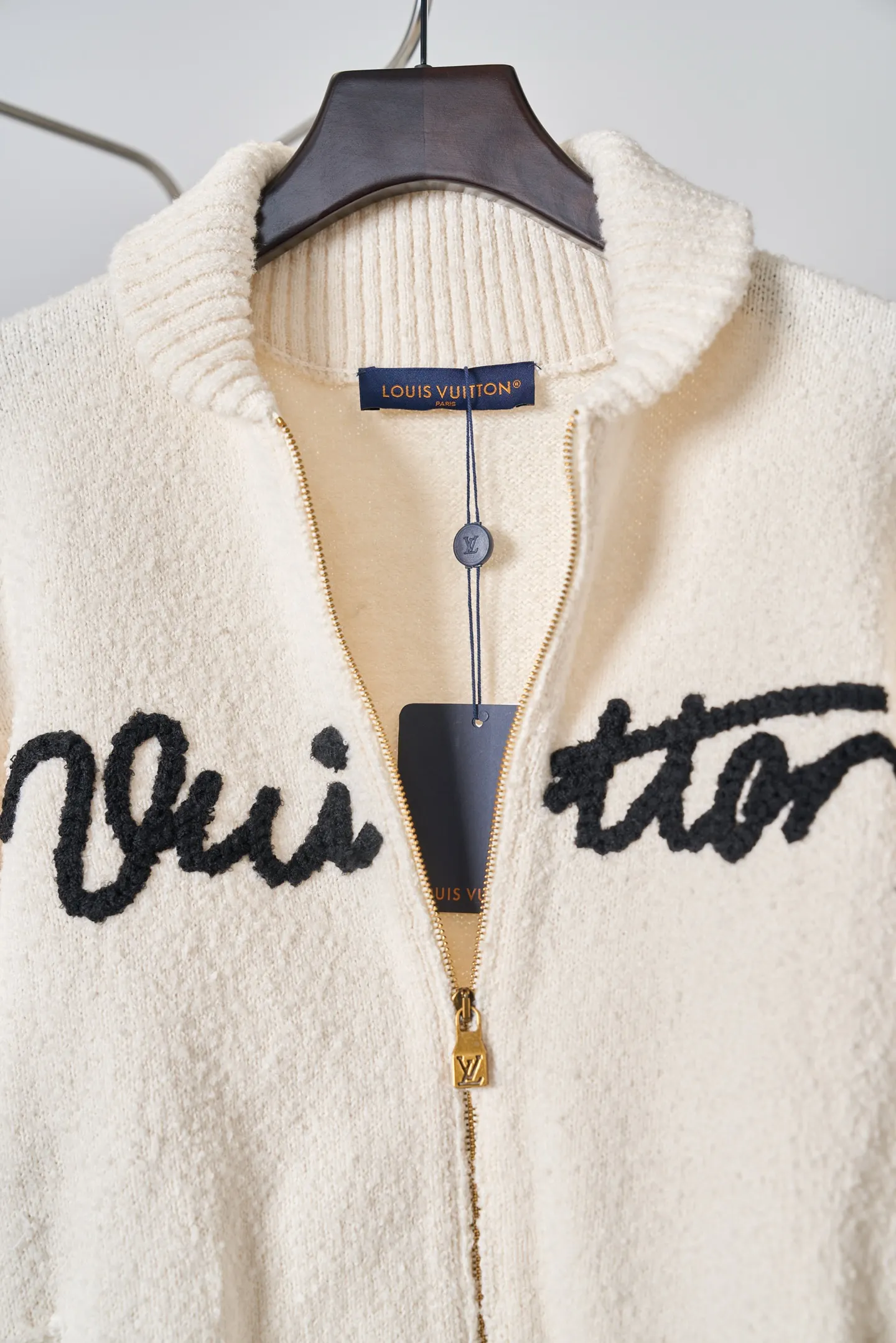 Logo Embroidered Zip-Up Wool Cardigan D38520413 — view 5