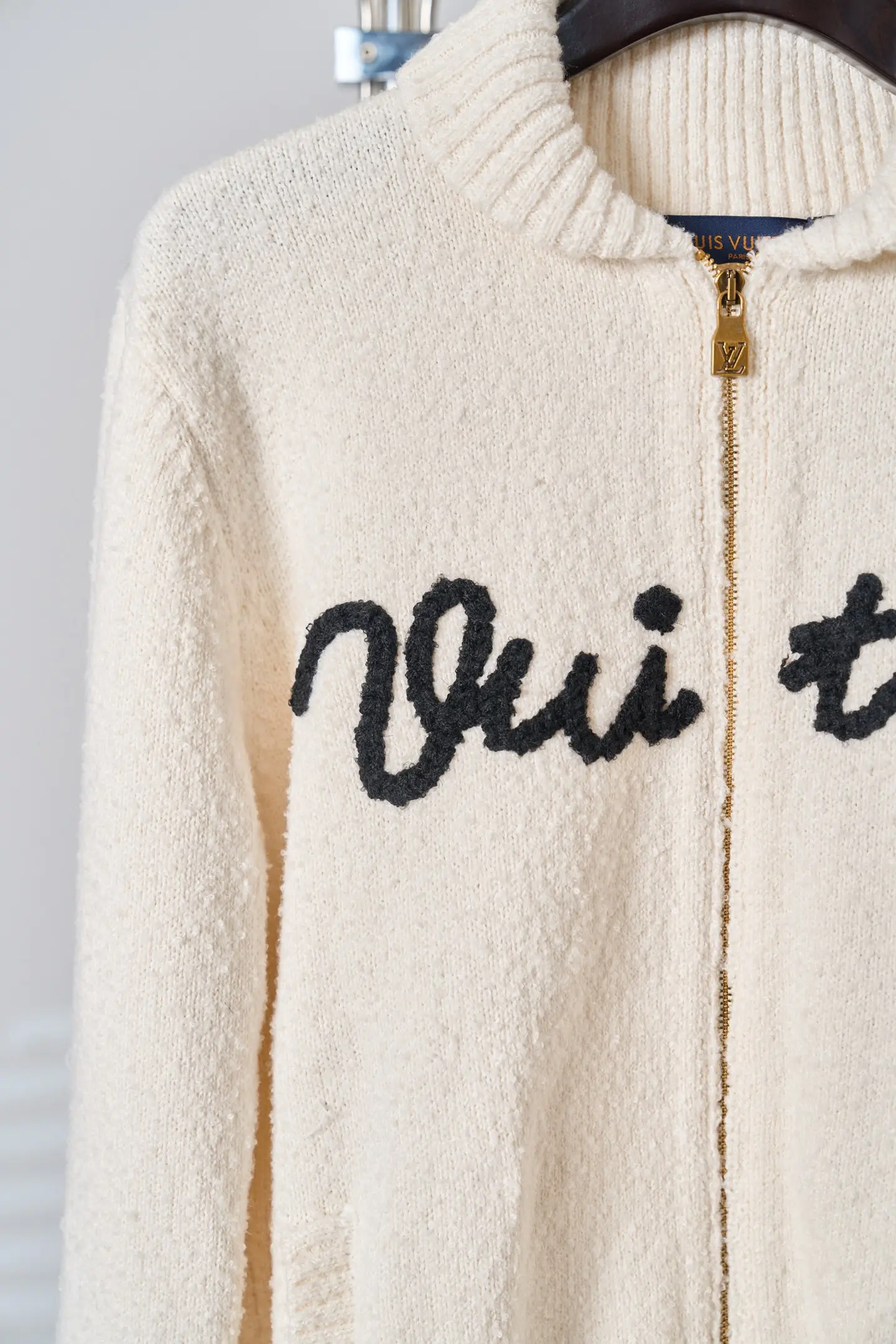 Logo Embroidered Zip-Up Wool Cardigan D38520413 — view 7
