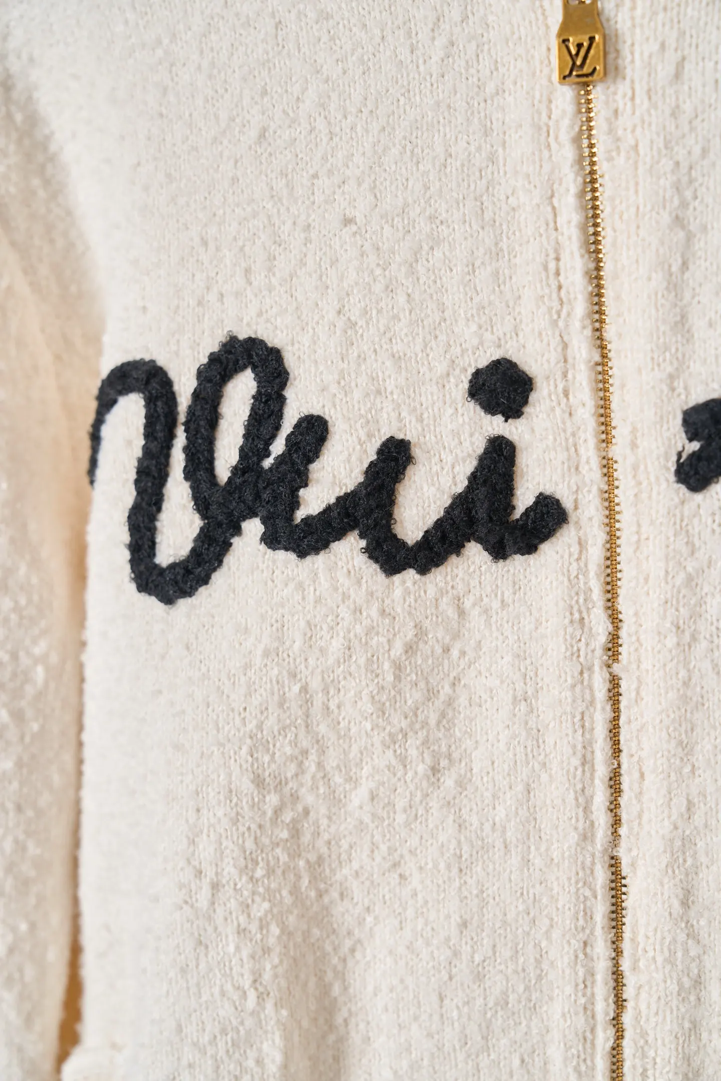 Logo Embroidered Zip-Up Wool Cardigan D38520413 — view 8