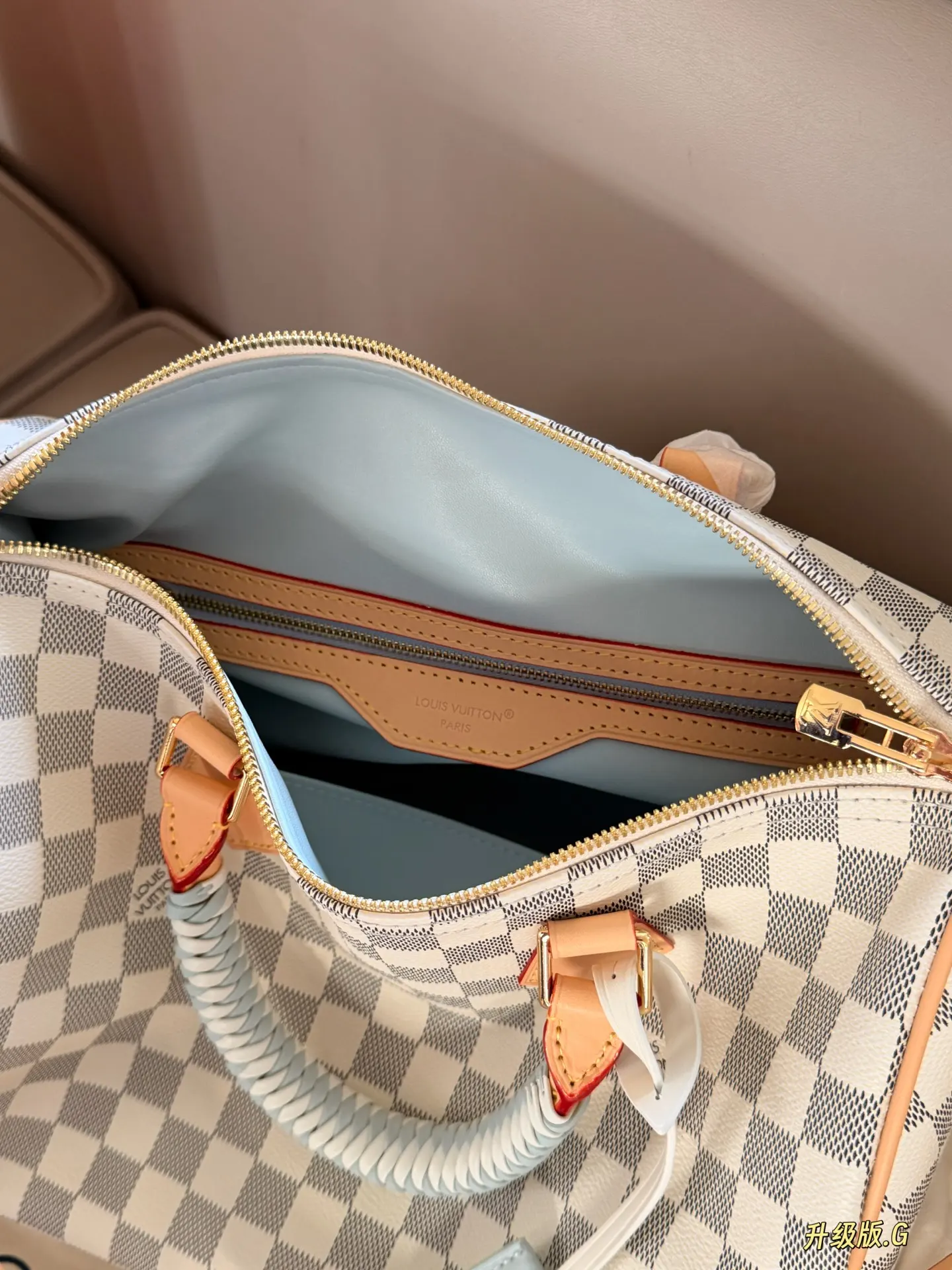 Speedy 30 Damier Azur Top-Handle Bag D39018009 — view 8