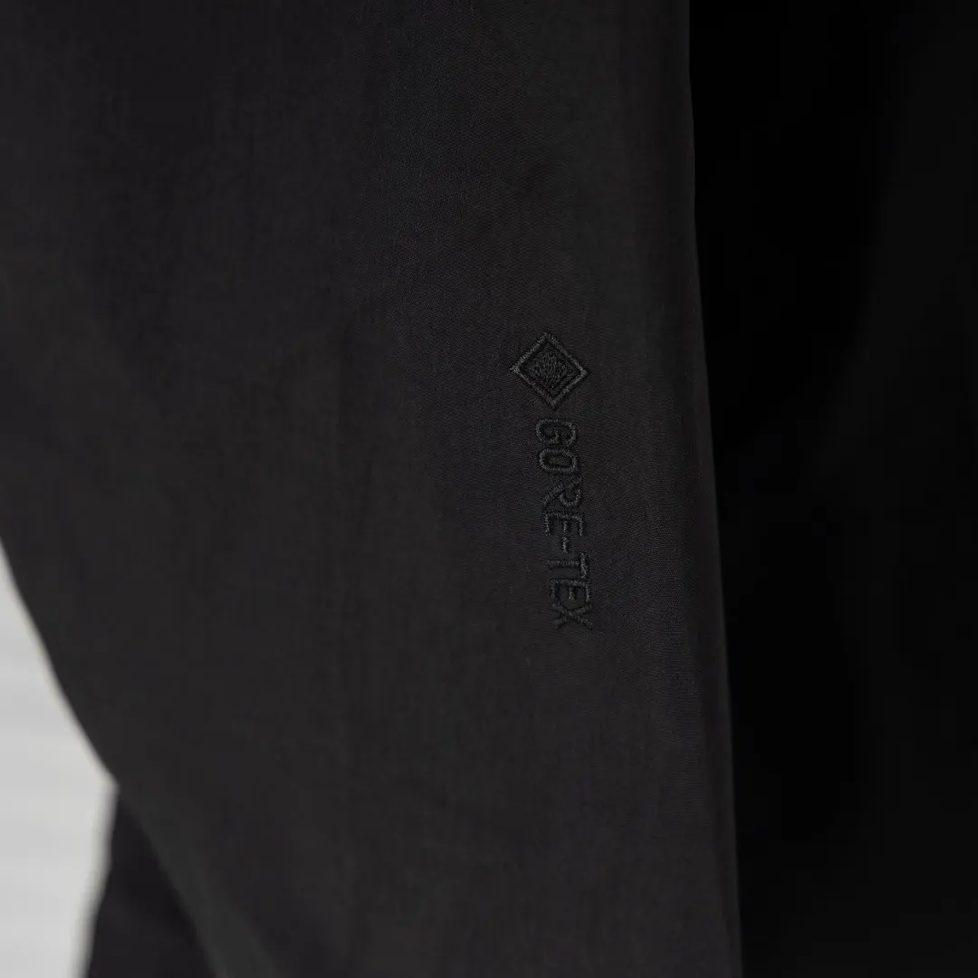 Beta Lightweight GORE-TEX Hooded Shell Jacket D39013823 — view 8