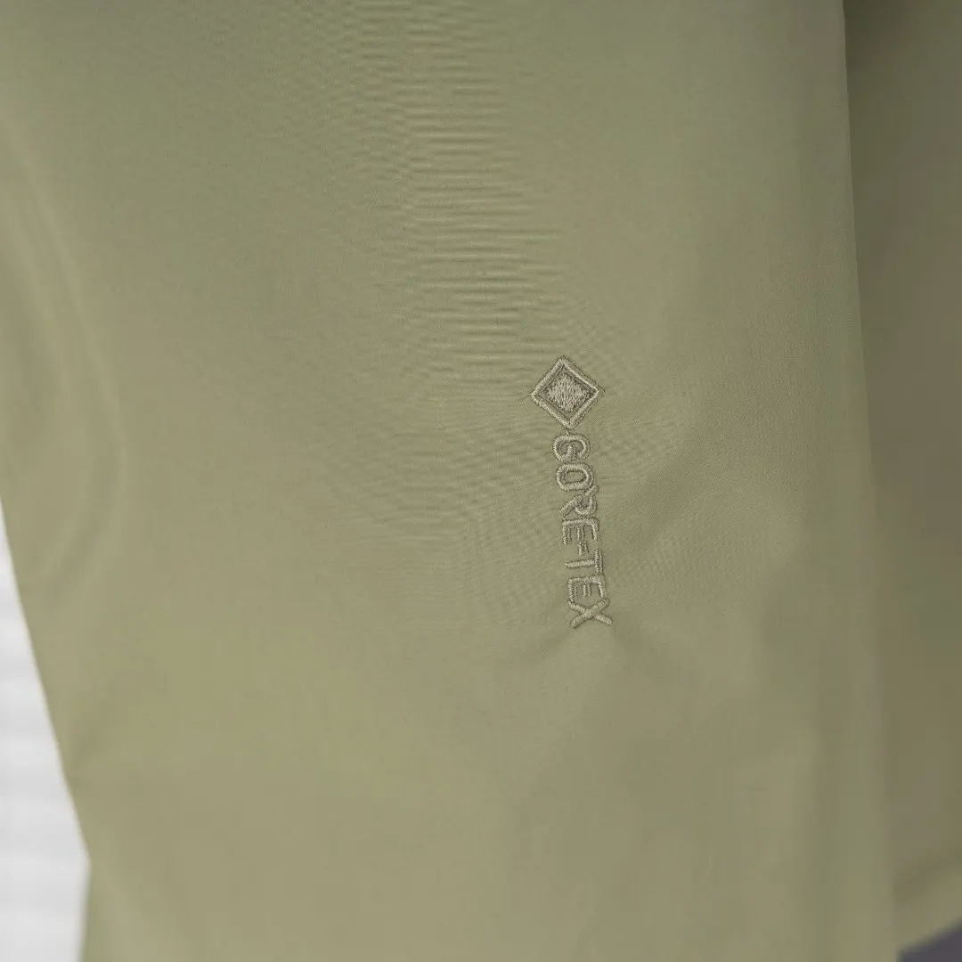Beta Lightweight GORE-TEX Hooded Jacket D39013826 — view 9