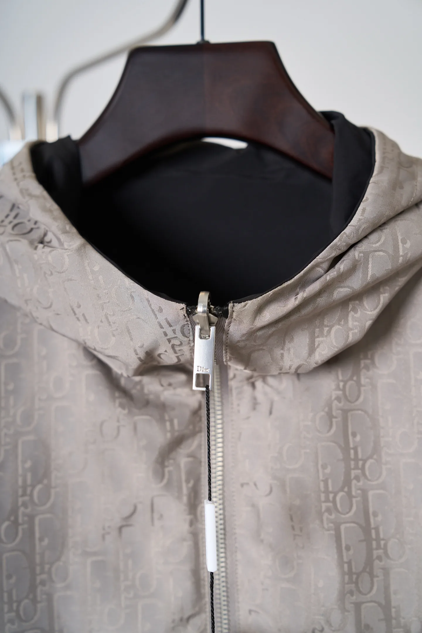 Dior Oblique Reversible Hooded Jacket D39520409 — view 7