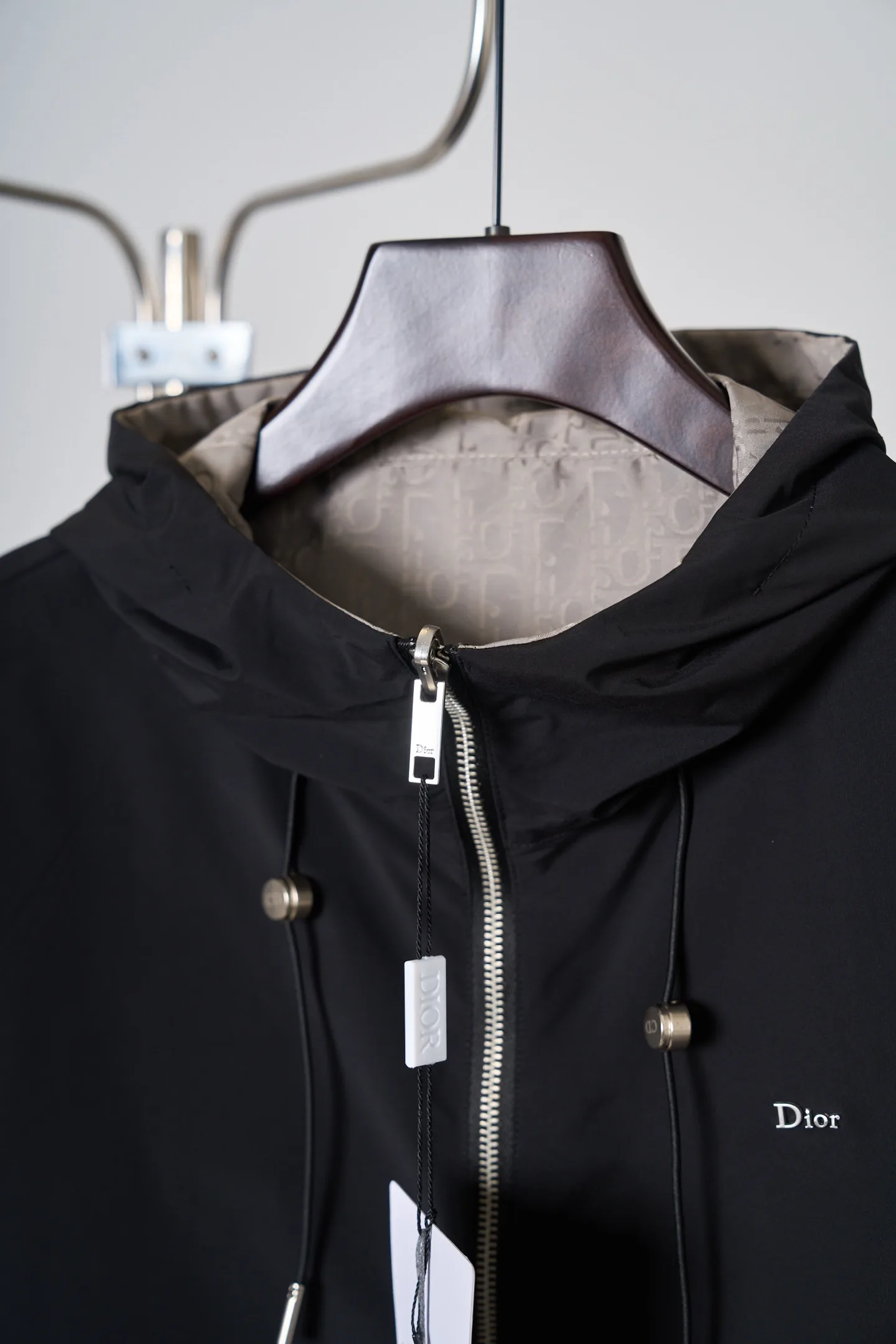 Dior Oblique Reversible Hooded Jacket D39520409 — view 8