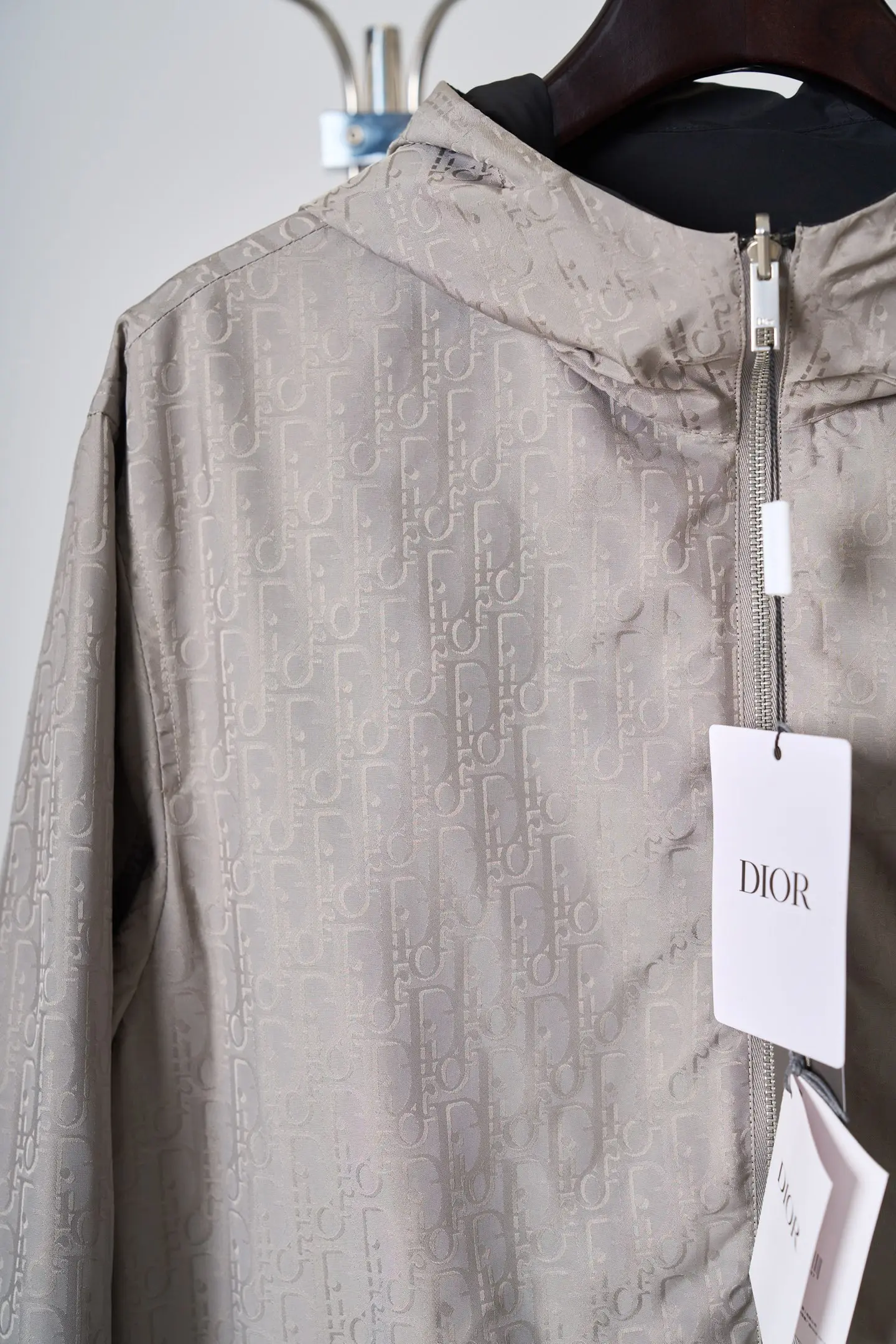 Dior Oblique Reversible Hooded Jacket D39520409 — view 11
