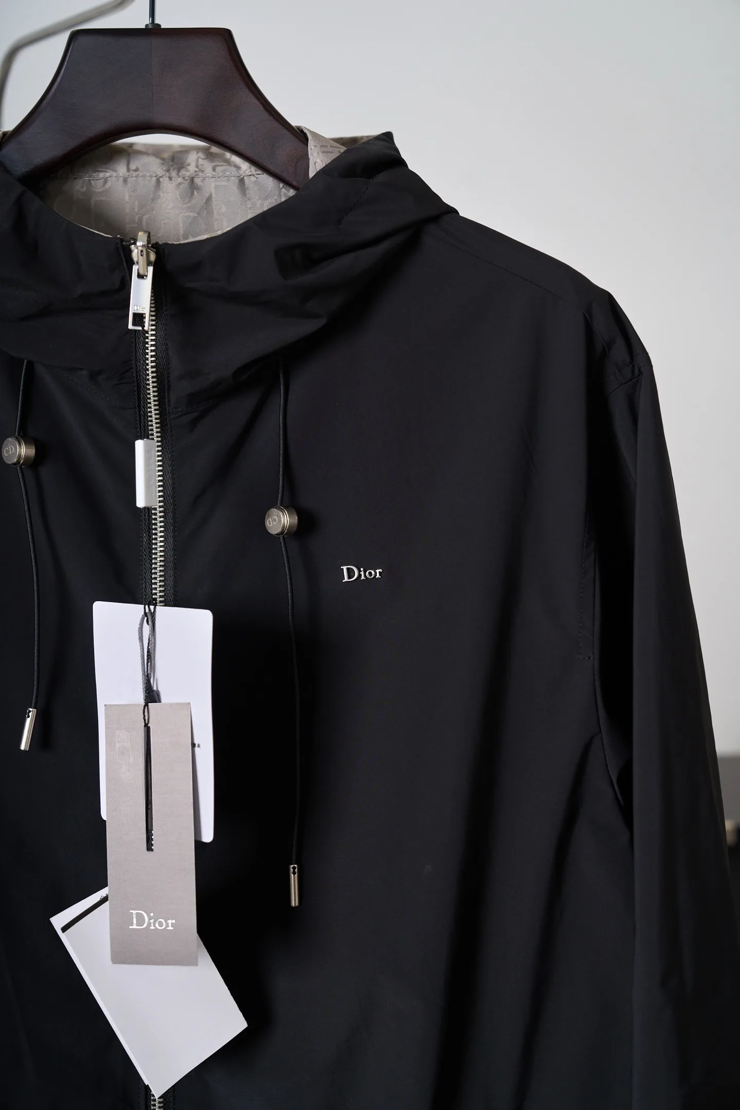 Dior Oblique Reversible Hooded Jacket D39520409 — view 14