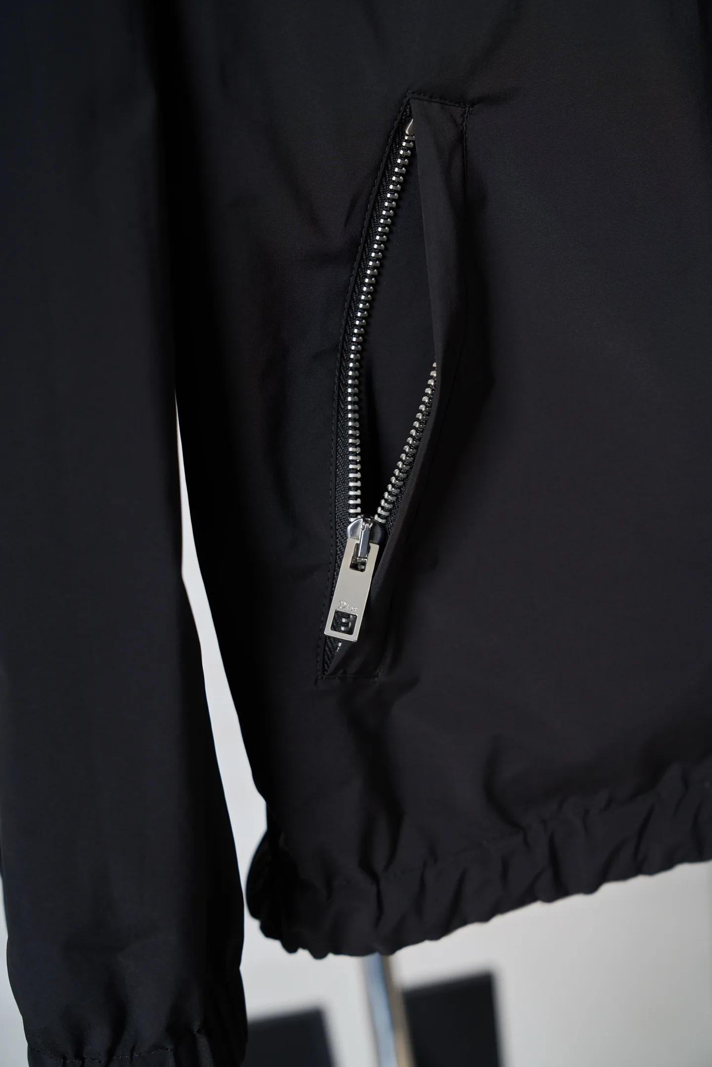 Dior Oblique Reversible Hooded Jacket D39520409 — view 16