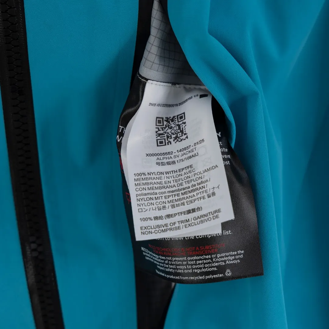 Alpha SV GORE-TEX Pro Hooded Shell Jacket D40013812 — view 12